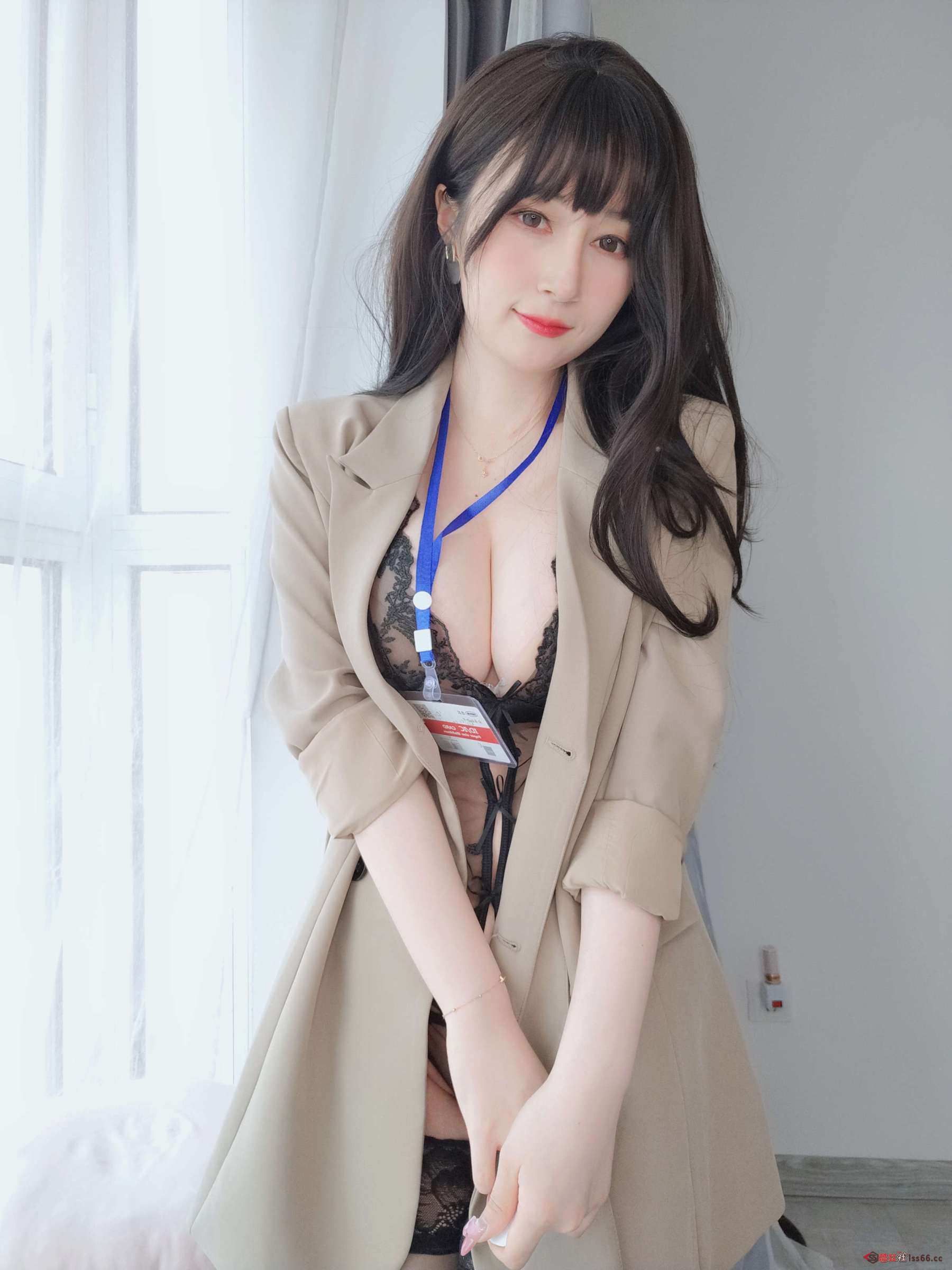 https://www.lss77.com/wp-content/uploads/2023/07/1689880784-2a79ea27c279e47-1800x2400.jpg