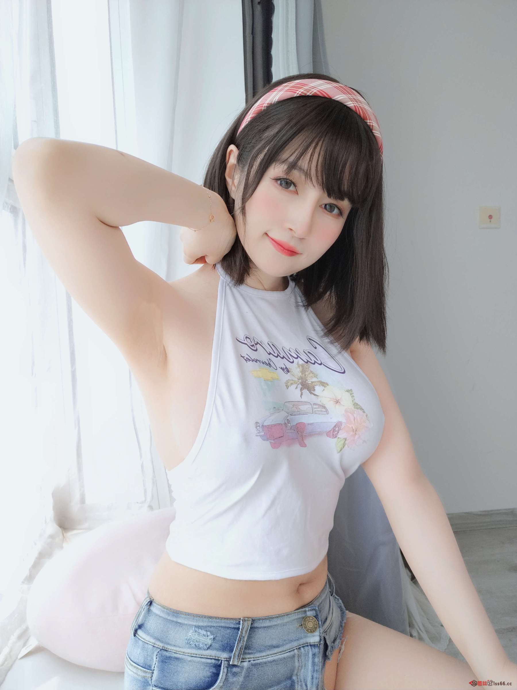 https://www.lss77.com/wp-content/uploads/2023/07/1689880890-fc221309746013a-1800x2400.jpg