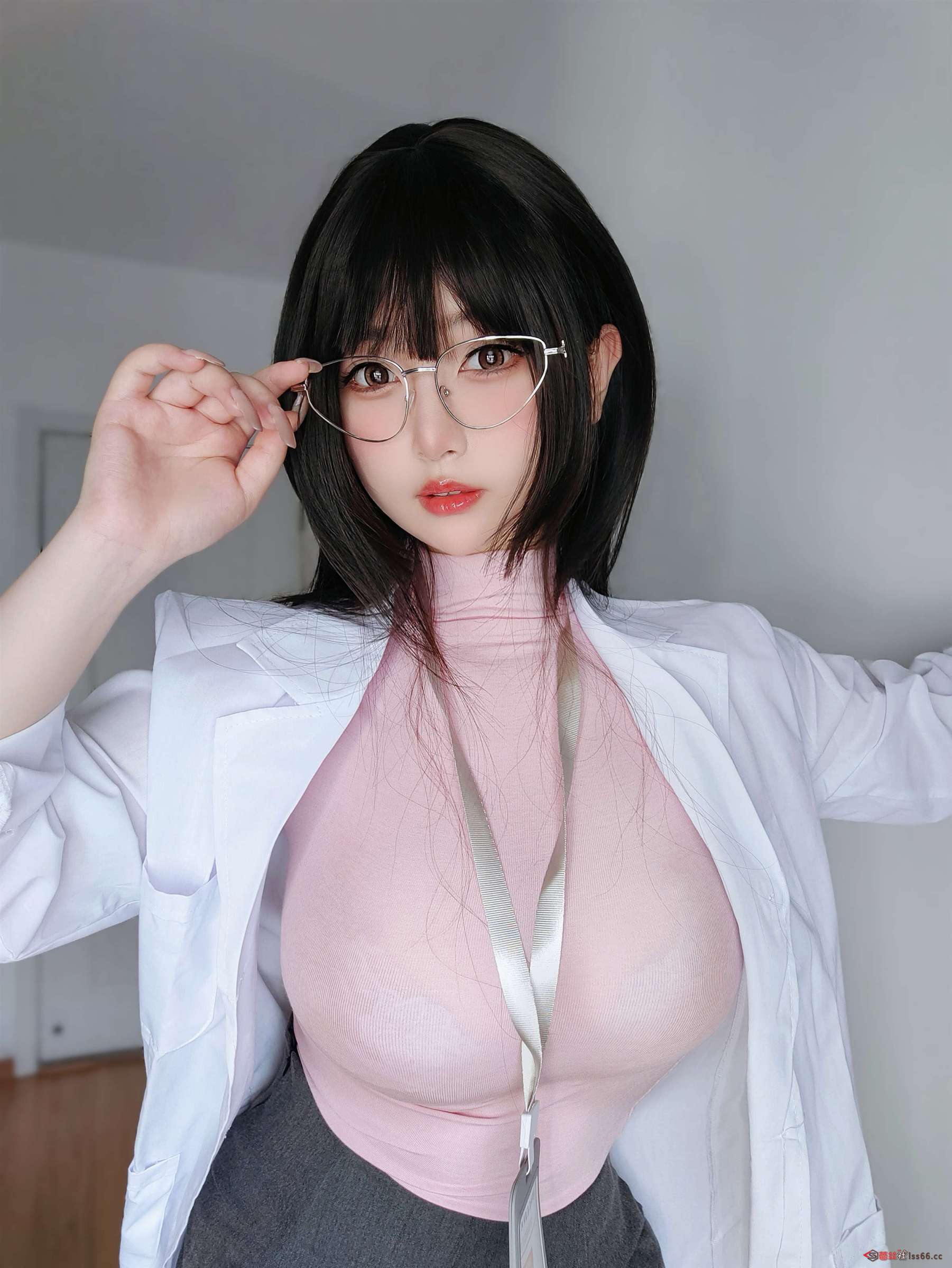 https://www.lss77.com/wp-content/uploads/2023/07/1689961340-dc5c7986daef50c-1801x2400.jpg