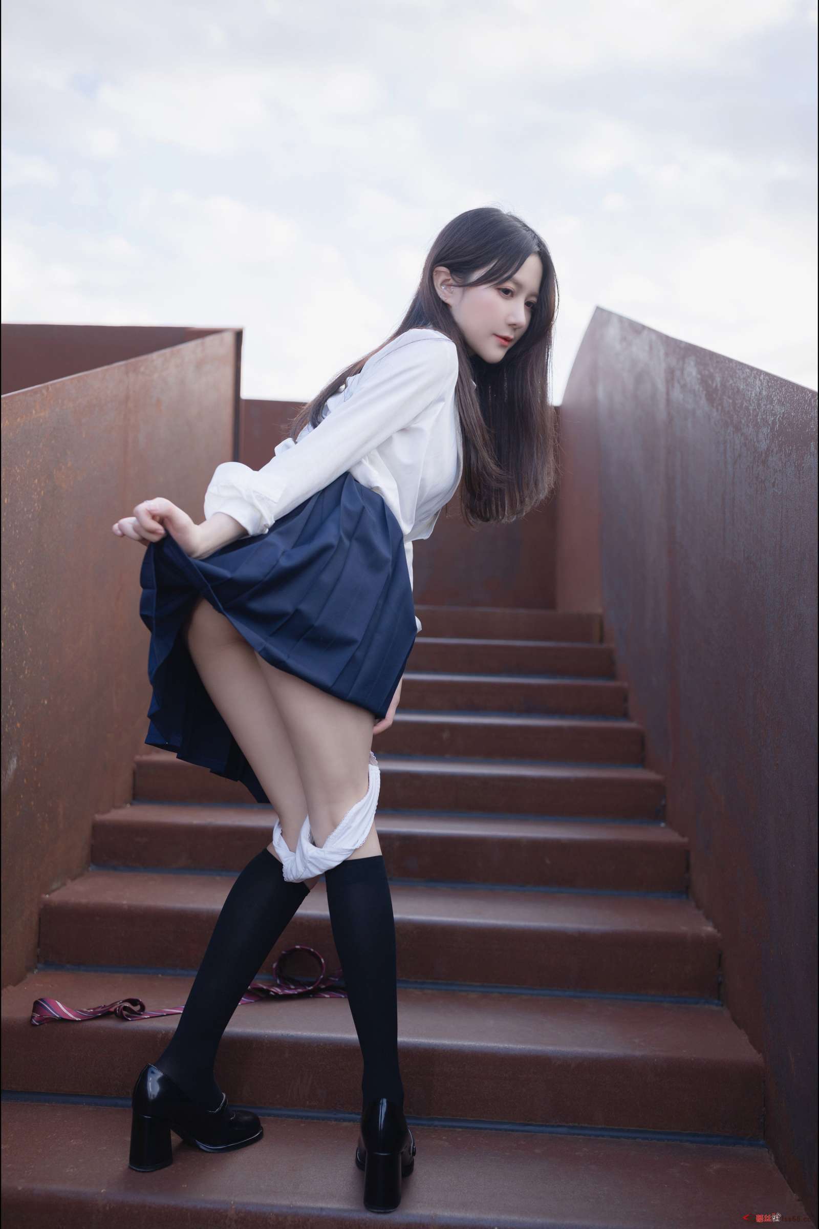 https://www.lss77.com/wp-content/uploads/2023/07/1689962066-e7db56dbec713f0-1600x2400.jpg