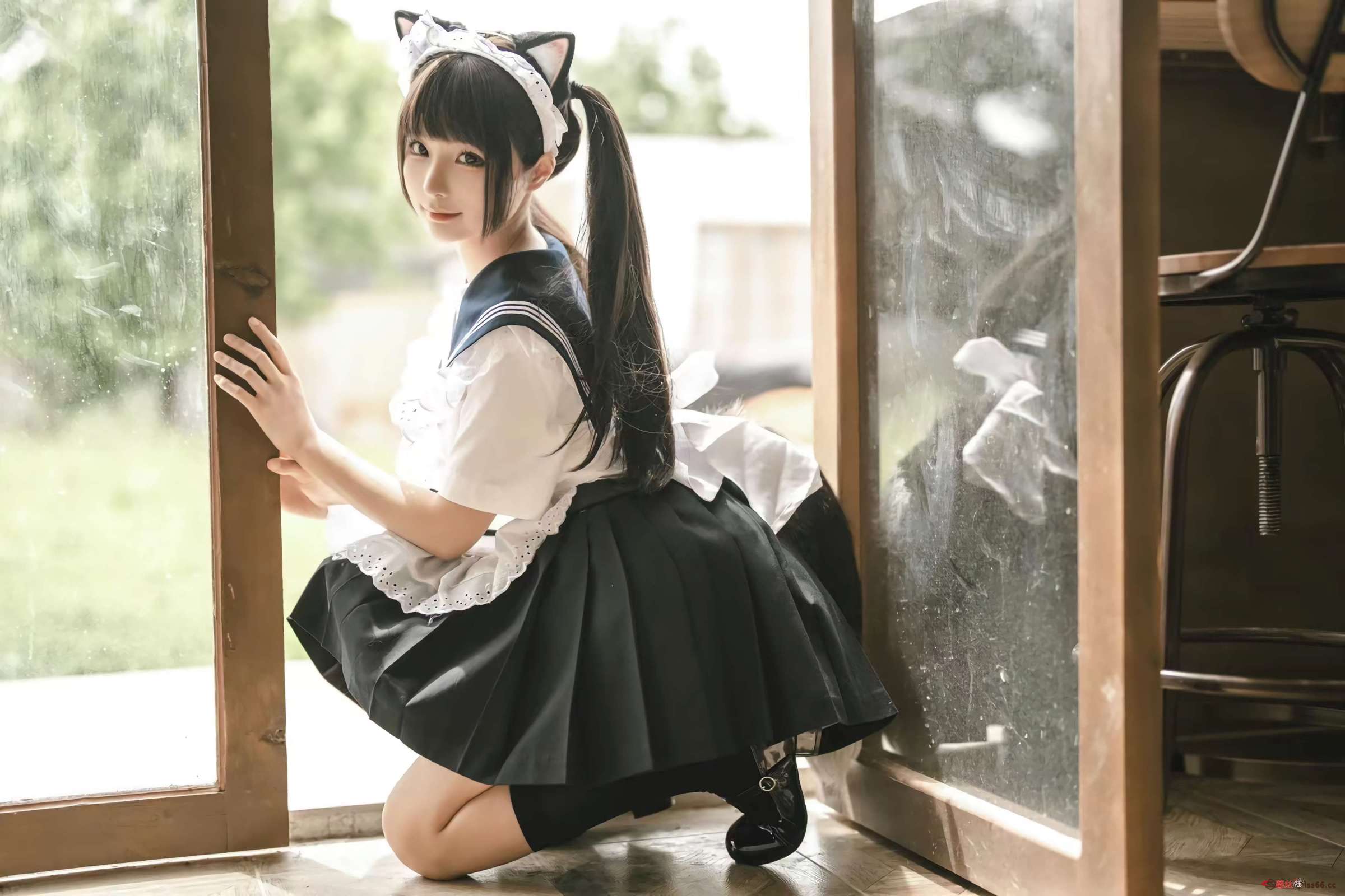 https://www.lss77.com/wp-content/uploads/2023/07/1690516139-73f7634ab3f381f-2400x1600.jpg