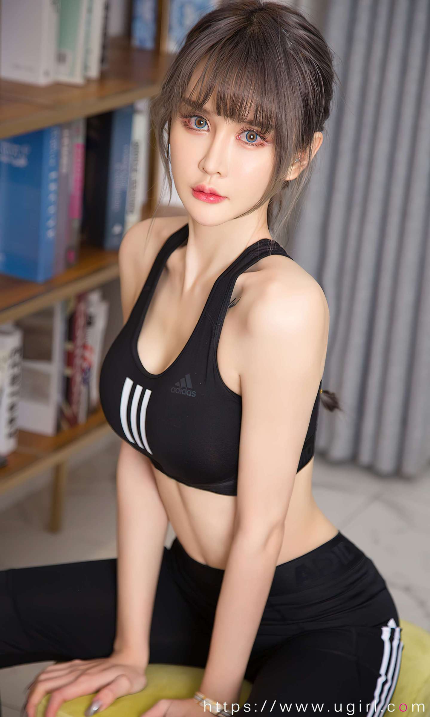 https://www.lss77.com/wp-content/uploads/2023/07/1690775944-540bd55a2cf295b-1439x2400.jpg