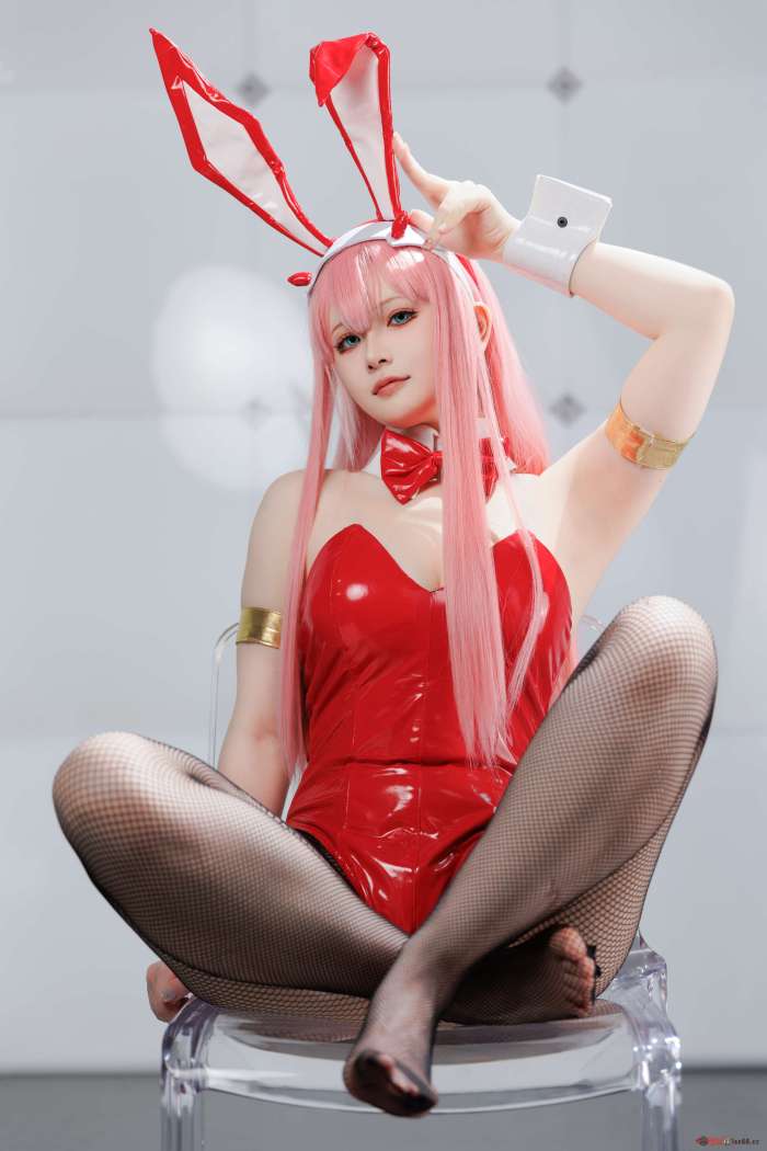 屿鱼 – Zero Two [39P321MB]