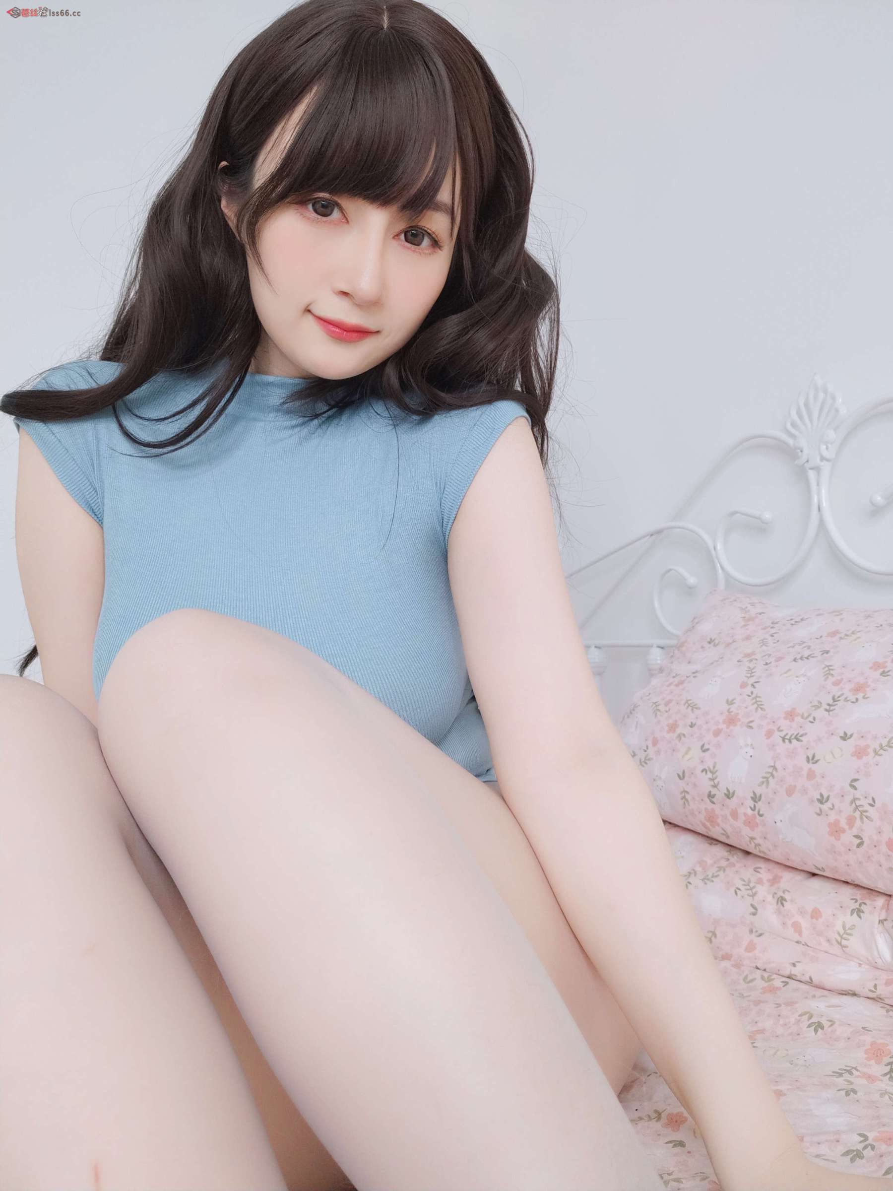 https://www.lss77.com/wp-content/uploads/2023/08/1691652959-fc221309746013a-1800x2400.jpg