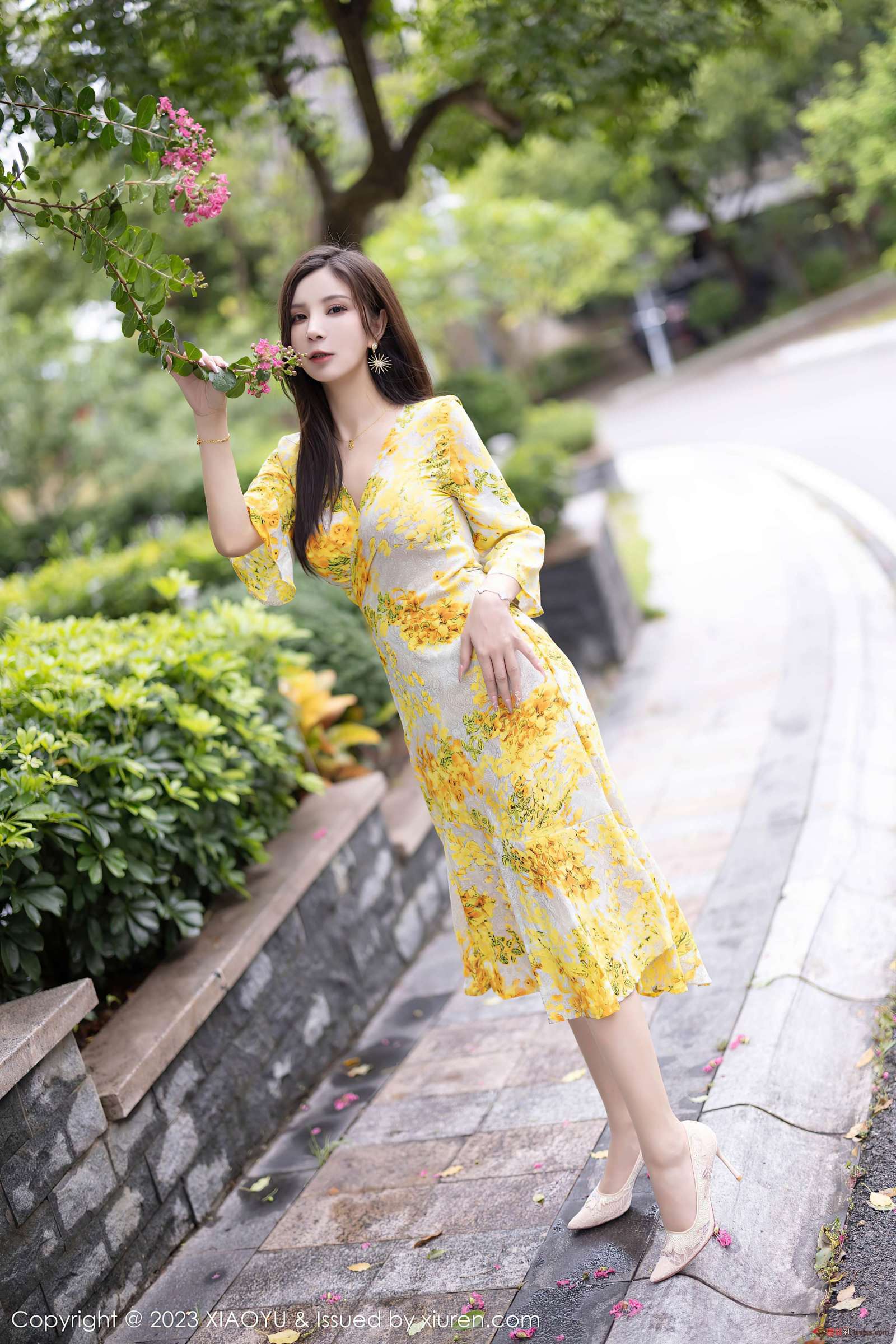 https://www.lss77.com/wp-content/uploads/2023/08/1692102333-b6fb522815d06fe-1600x2400.jpg