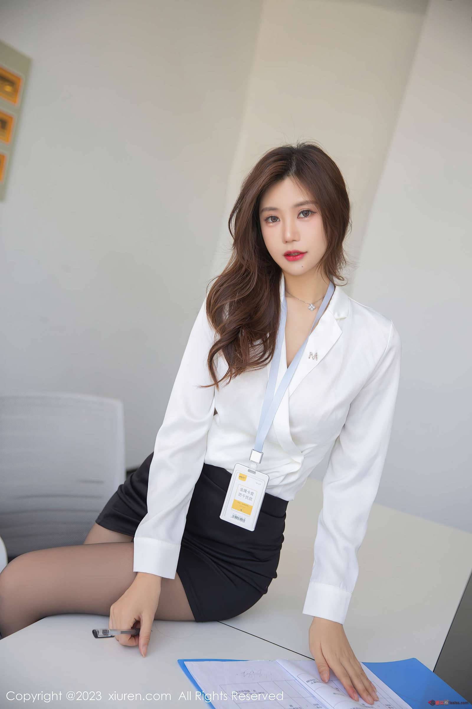 https://www.lss77.com/wp-content/uploads/2023/08/1692463195-02d4c7920bb22a9-1600x2400.jpg