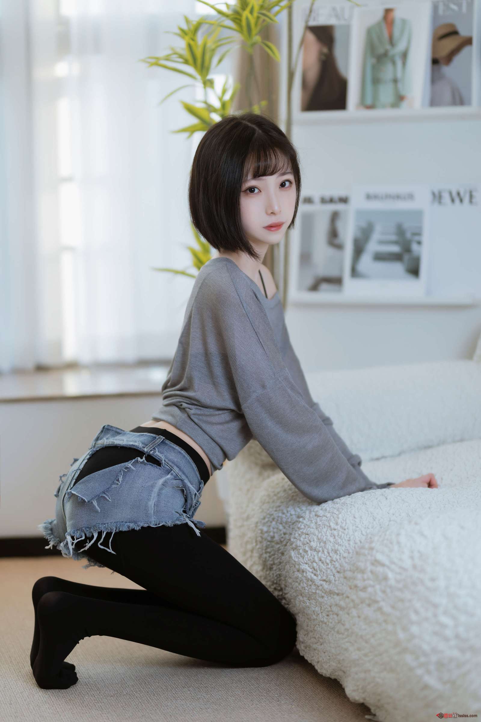 https://www.lss77.com/wp-content/uploads/2023/08/1692468282-93dd4de5cddba2c-1600x2400.jpg