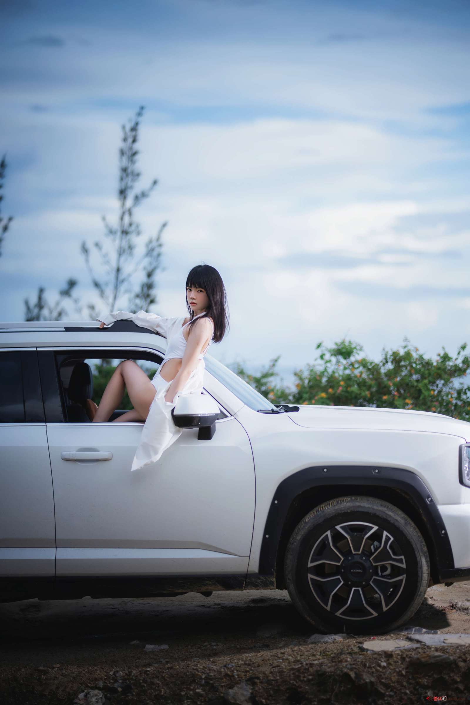 https://www.lss77.com/wp-content/uploads/2023/08/1692788831-7d0665438e81d8e-1600x2400.jpg
