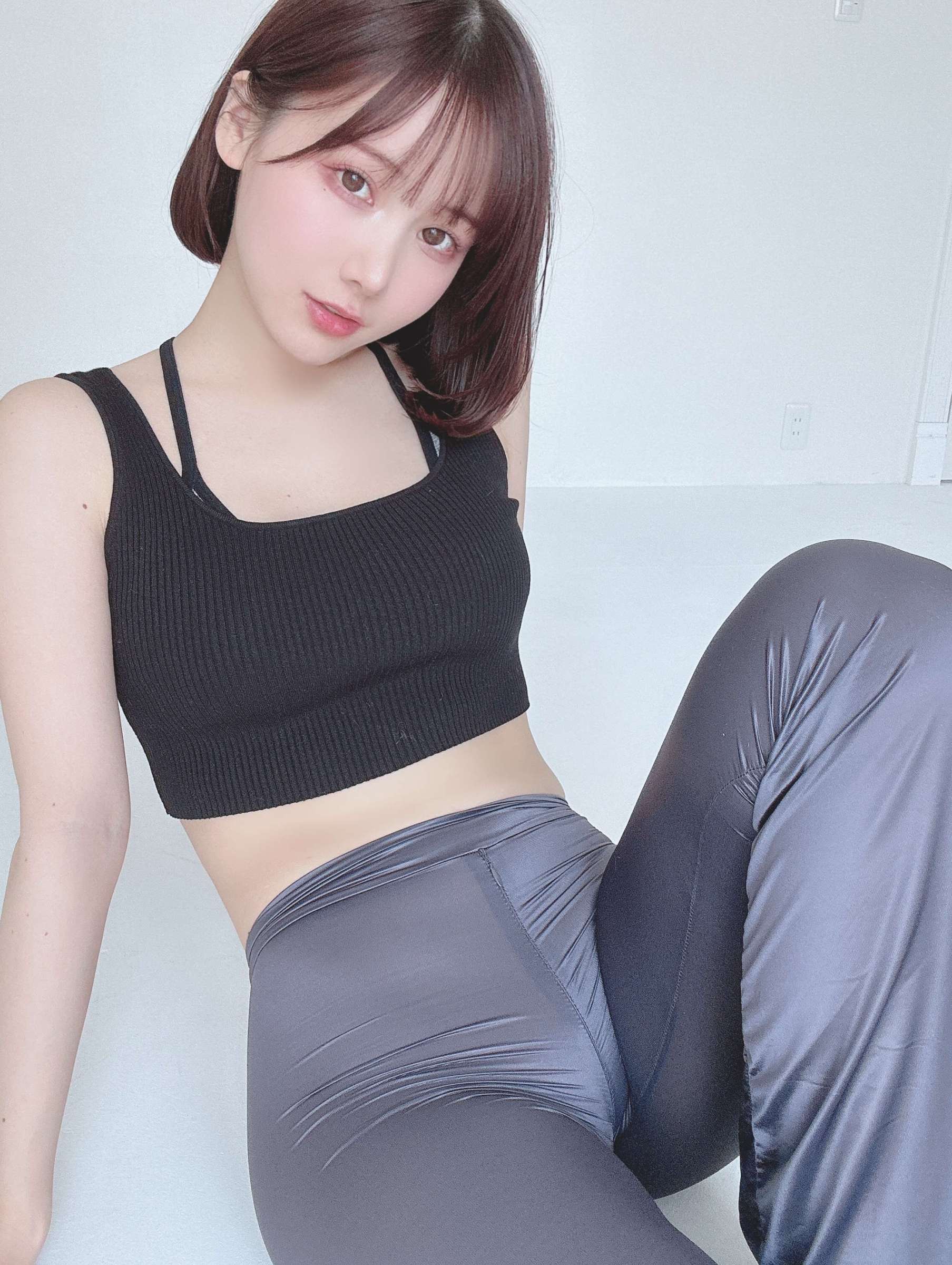 https://www.lss77.com/wp-content/uploads/2023/08/1692790646-31fefc0e570cb38-1807x2400.jpg