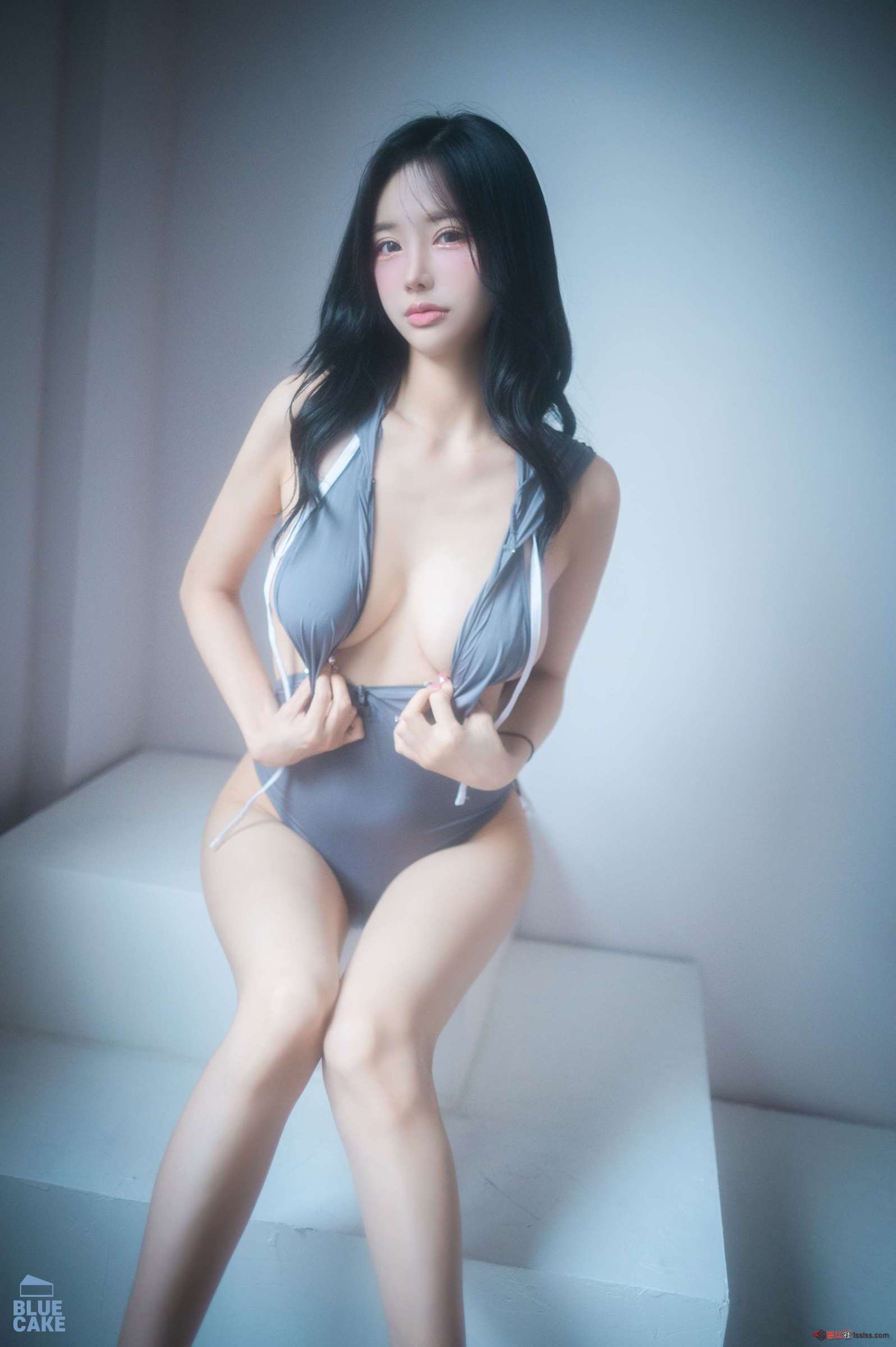 https://www.lss77.com/wp-content/uploads/2023/08/1692935010-d2490f048dc3b77-1597x2400.jpg