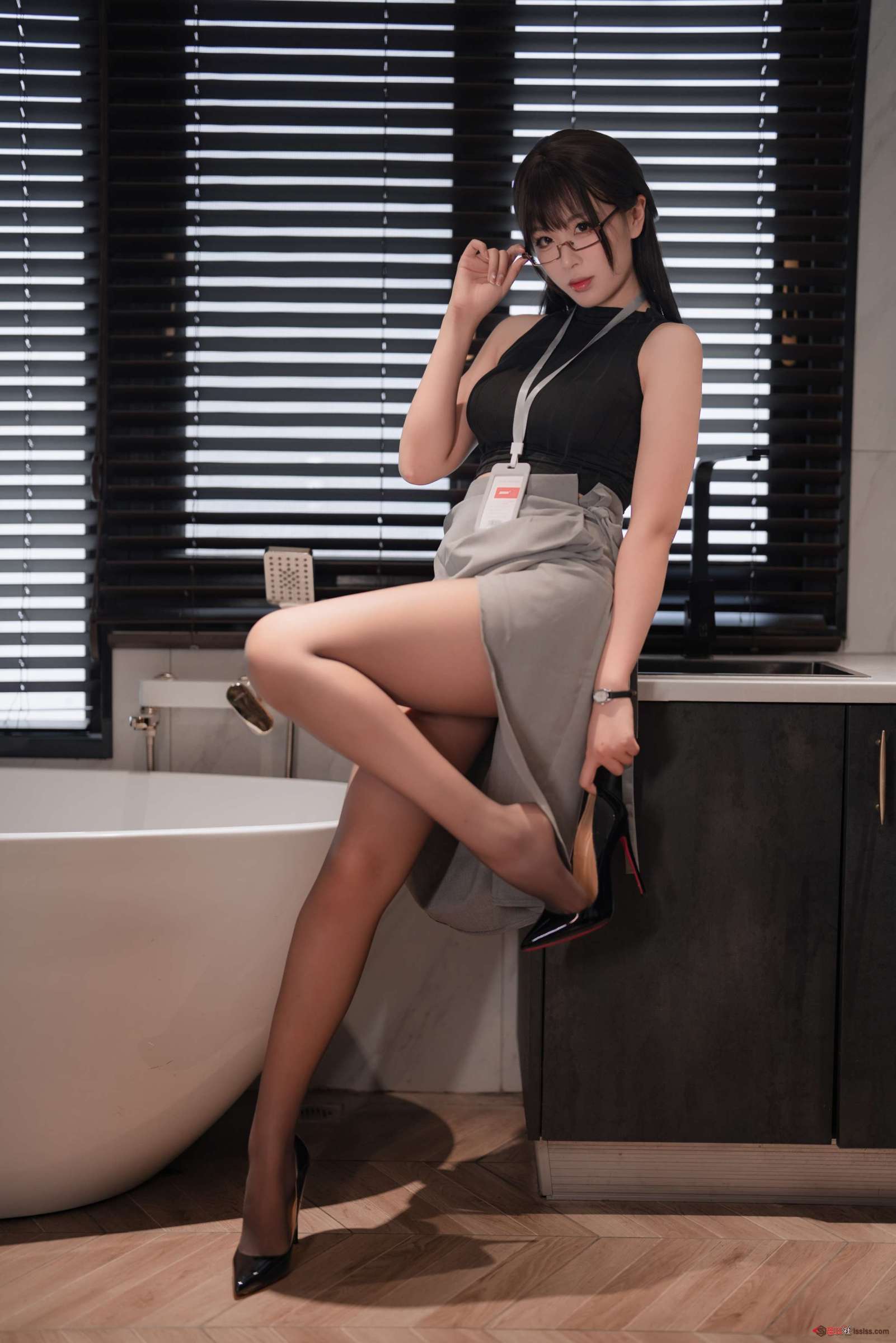 https://www.lss77.com/wp-content/uploads/2023/08/1693375602-e1eee5e2b42d454-1601x2400.jpg