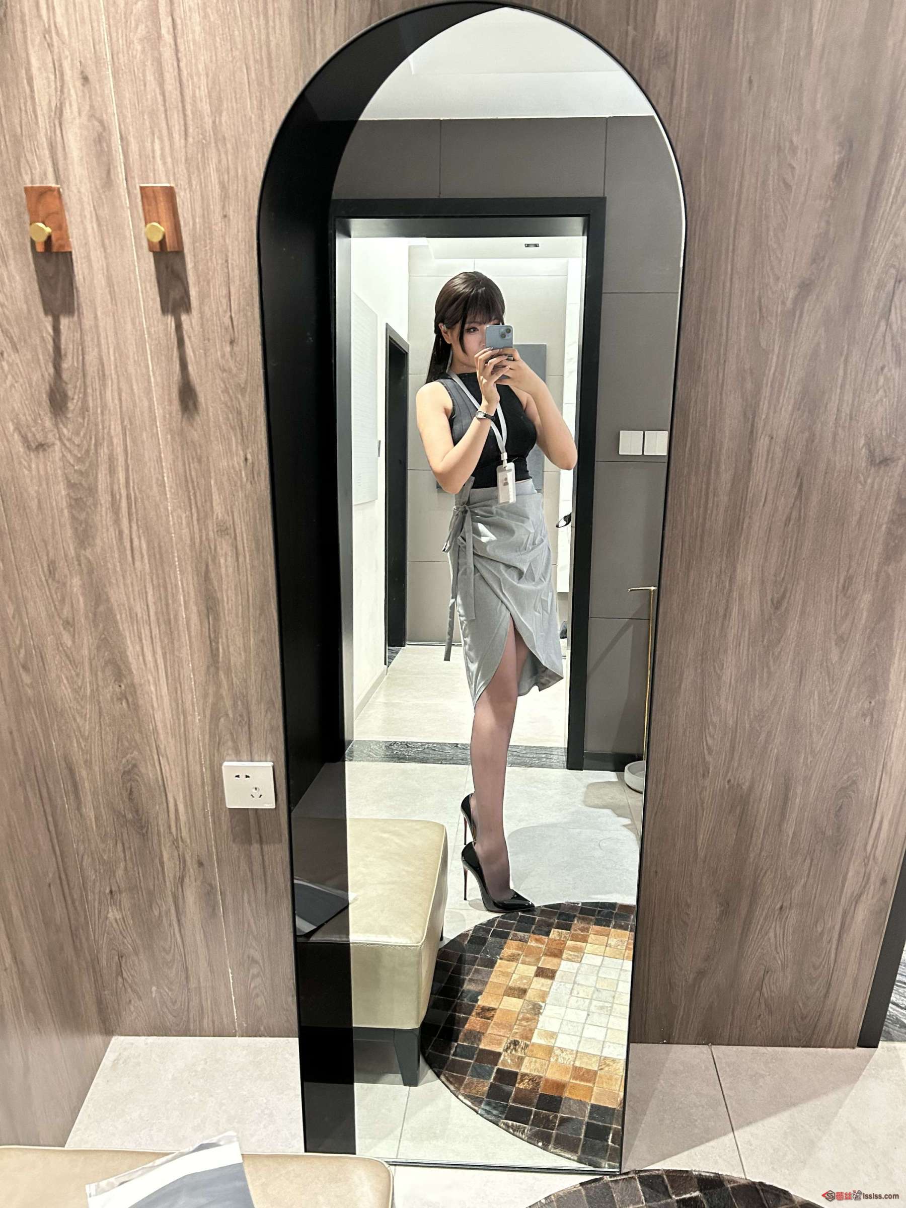 https://www.lss77.com/wp-content/uploads/2023/08/1693375769-a7228a7d885a3f0-1800x2400.jpg
