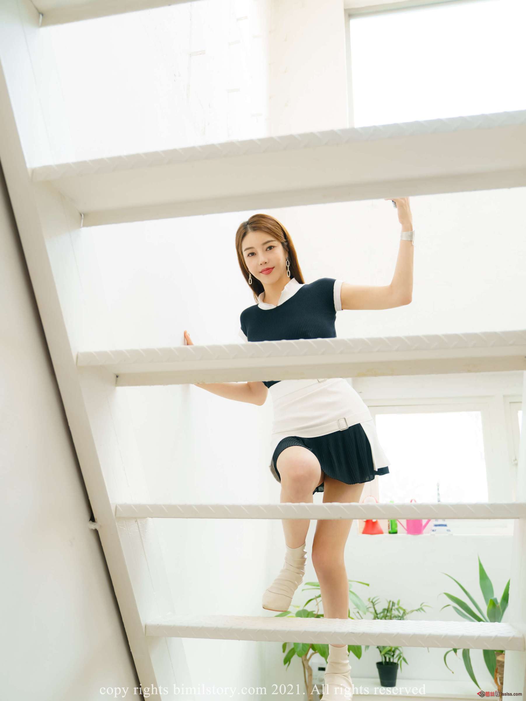 https://www.lss77.com/wp-content/uploads/2023/09/1693555656-e1eee5e2b42d454-1802x2400.jpg