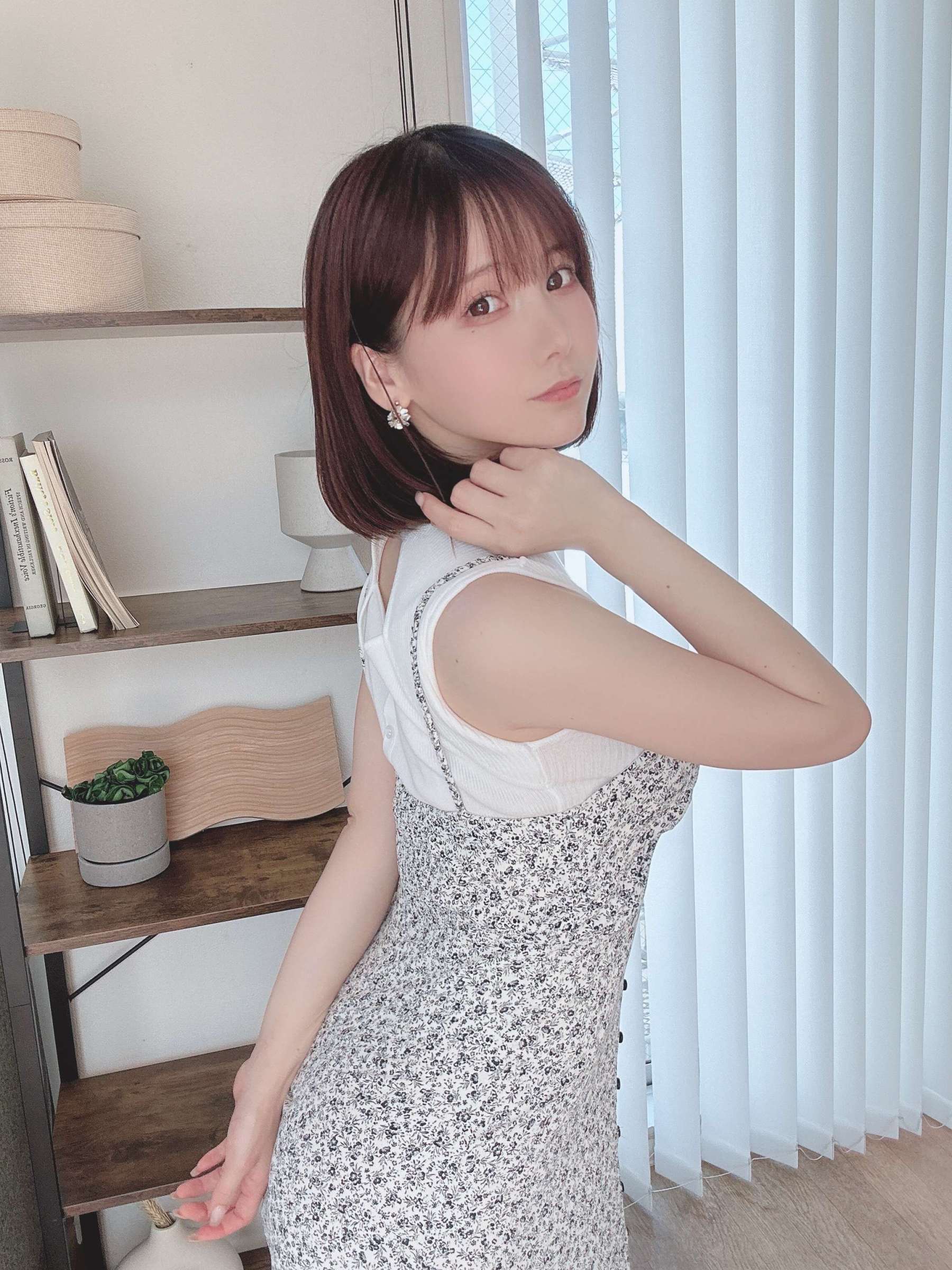 https://www.lss77.com/wp-content/uploads/2023/09/1693813108-842f3298f90f01f-1800x2400.jpeg