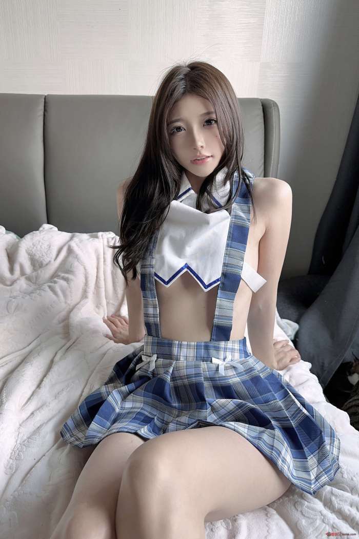 陈妮妮 – 娇俏学妹 [36P136MB]