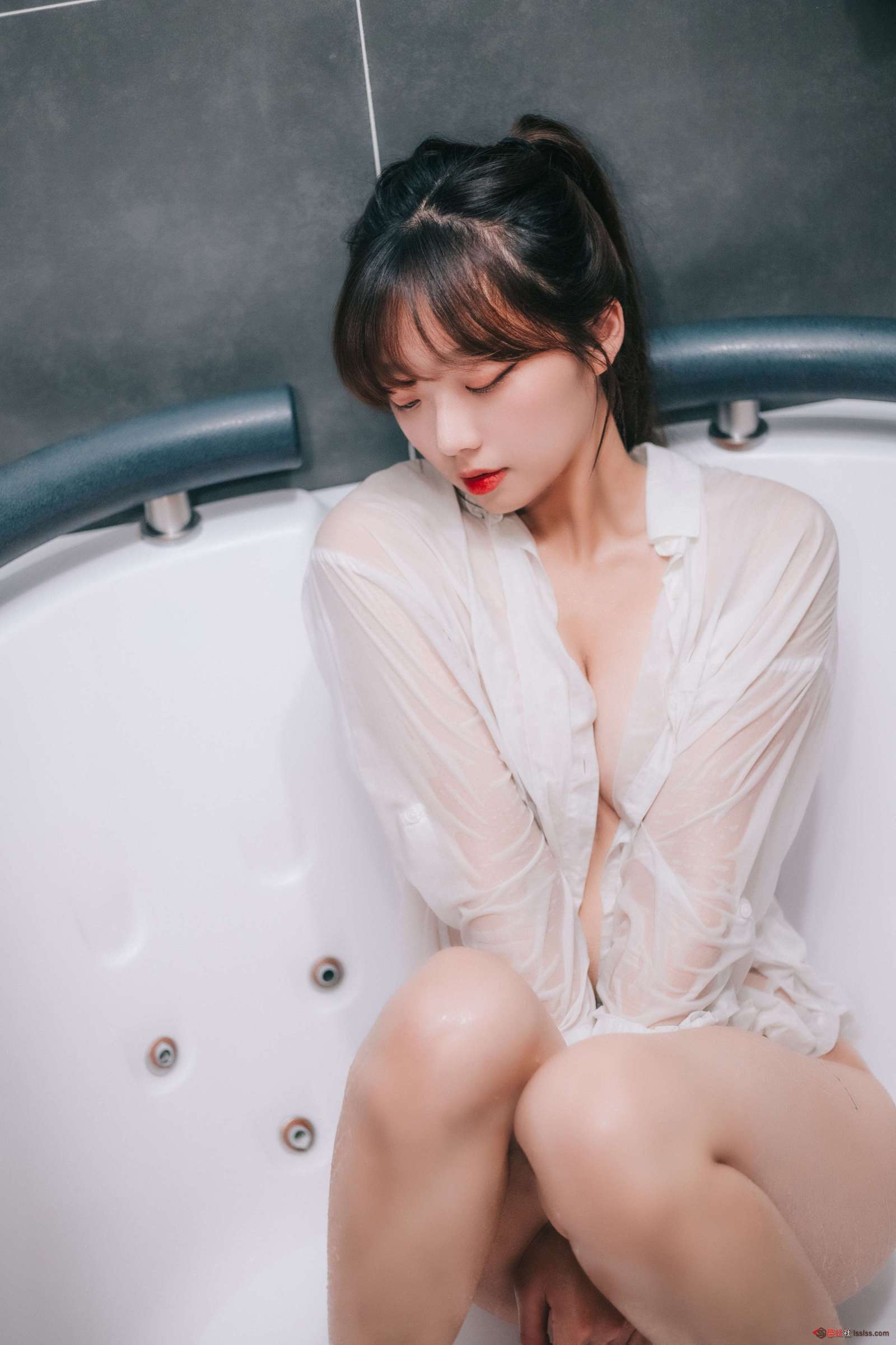 https://www.lss77.com/wp-content/uploads/2023/09/1694451833-9e94b15ed312fa4-1600x2400.jpg