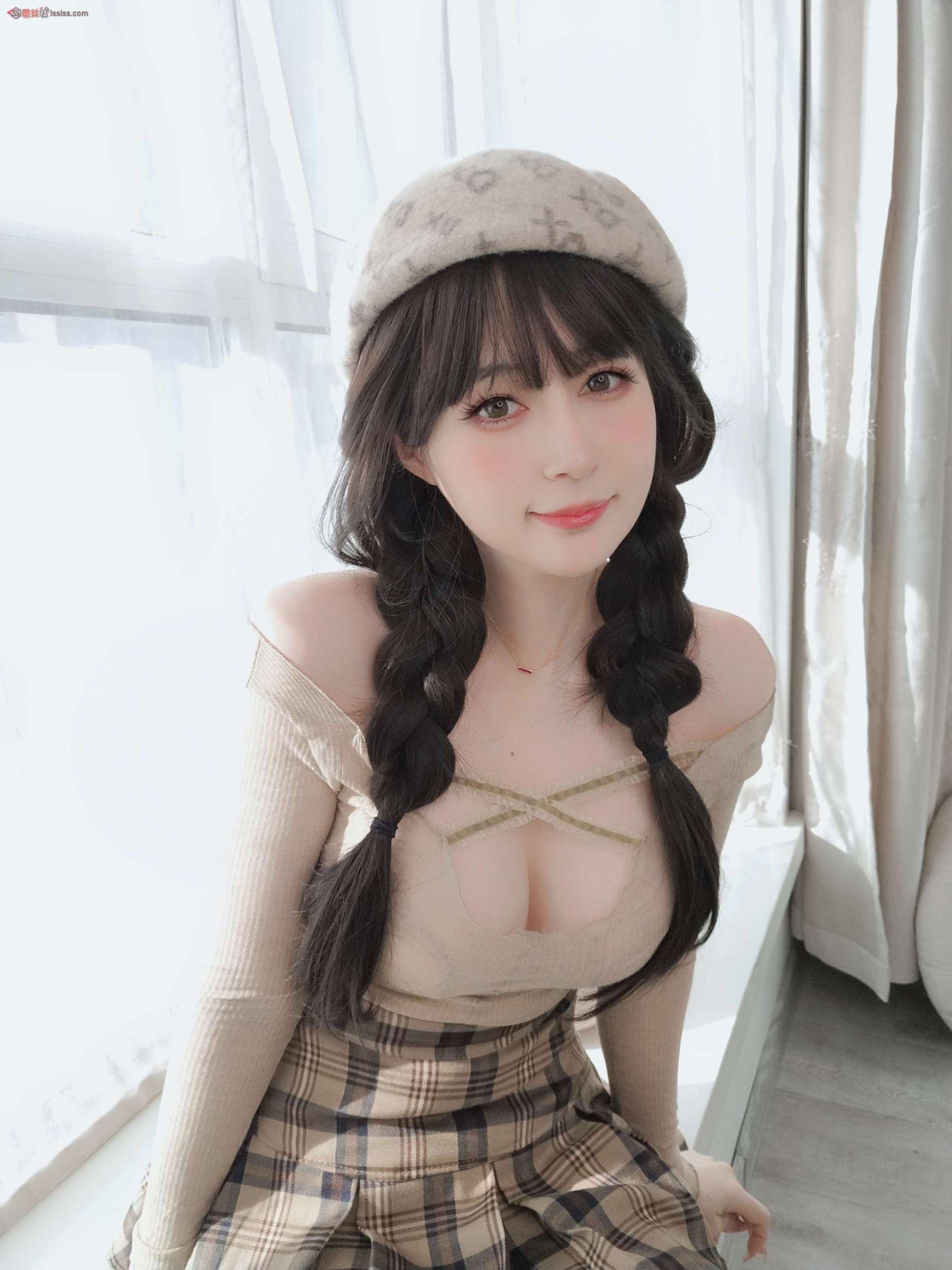 https://www.lss77.com/wp-content/uploads/2023/09/1694756383-568628e0d993b19-1800x2400.jpg