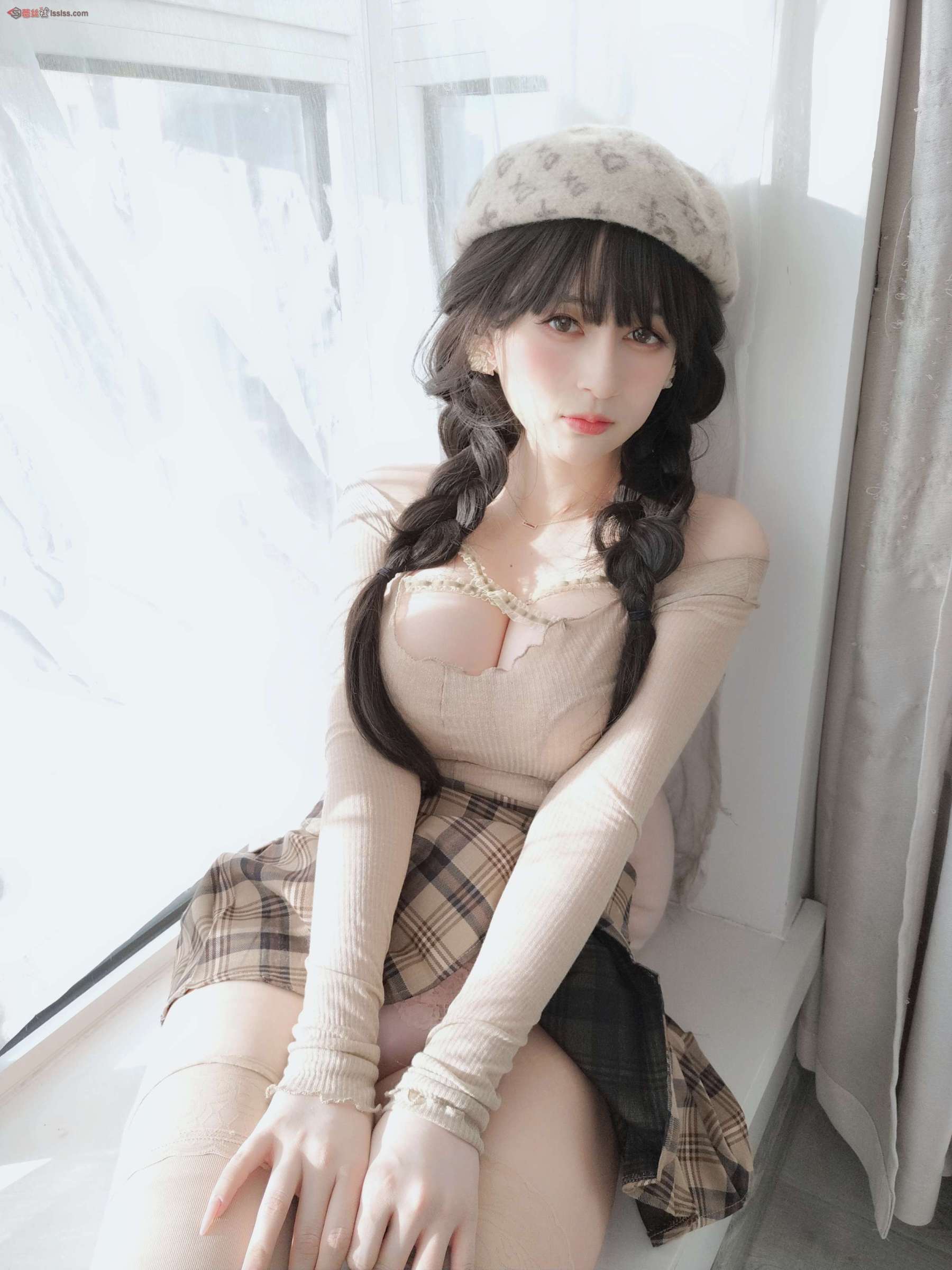 https://www.lss77.com/wp-content/uploads/2023/09/1694757116-bff82d18862ce94-1800x2400.jpg