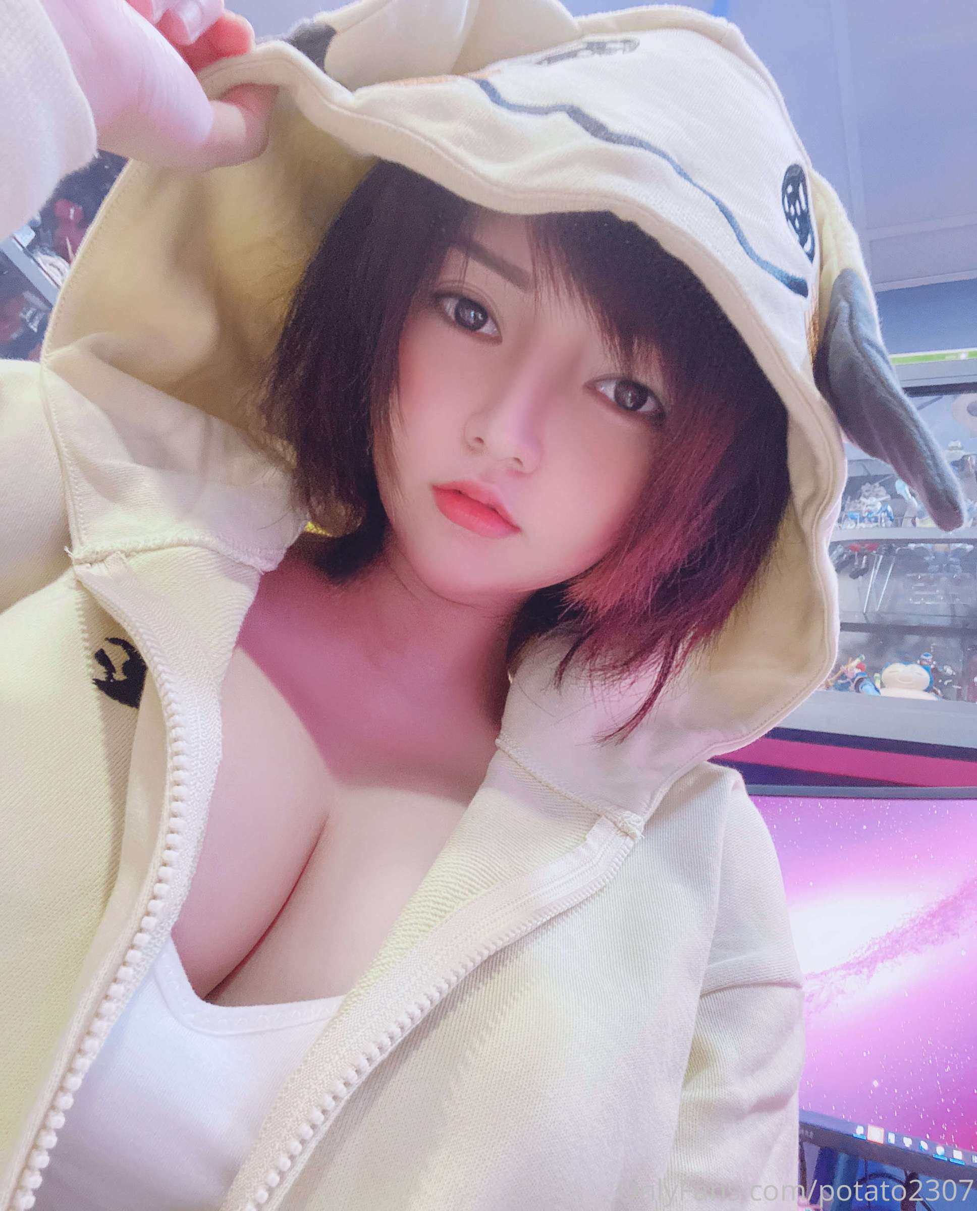https://www.lss77.com/wp-content/uploads/2023/09/1694793912-dc5c7986daef50c-1936x2400.jpg