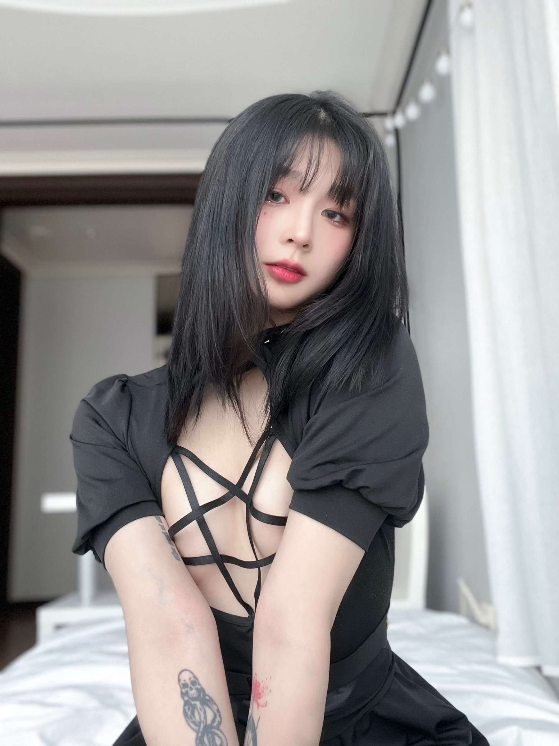 https://www.lss77.com/wp-content/uploads/2023/09/1694868914-c9df945f744f1f5-1800x2400.jpg