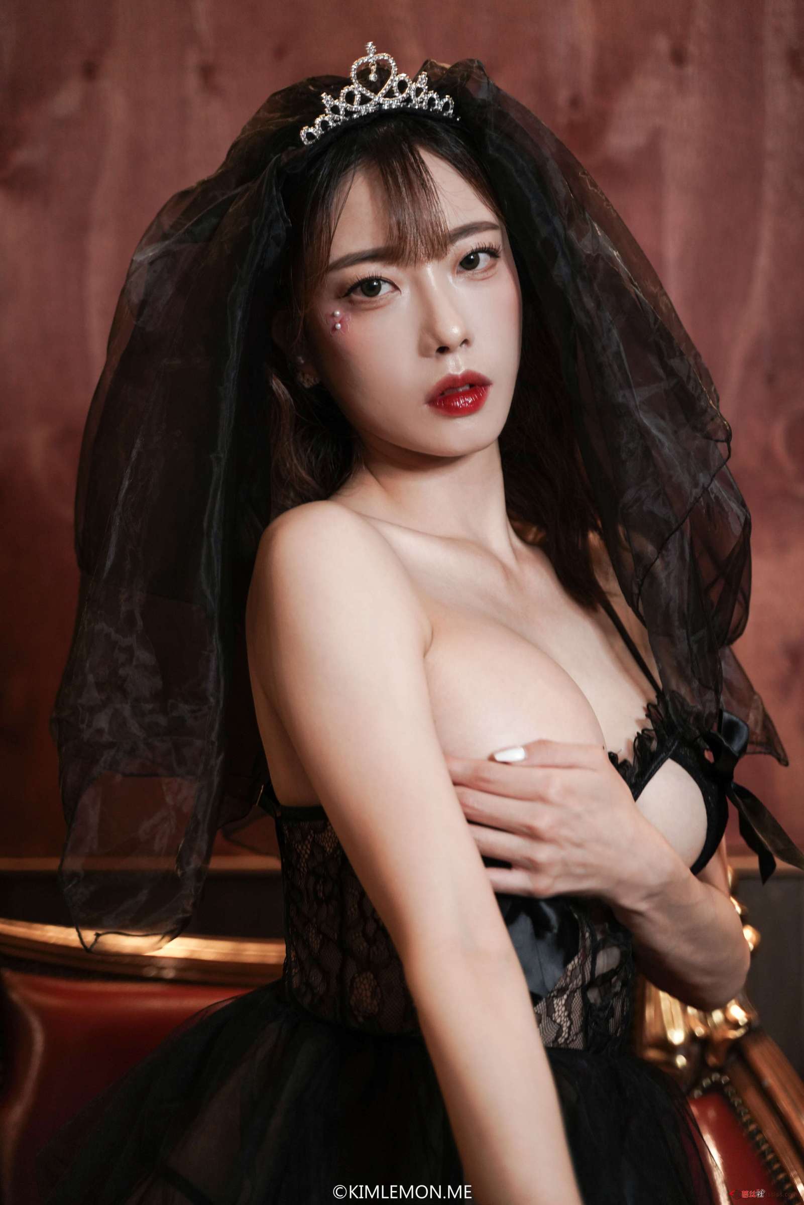 https://www.lss77.com/wp-content/uploads/2023/09/1695105540-a684eceee76fc52-1601x2400.jpg