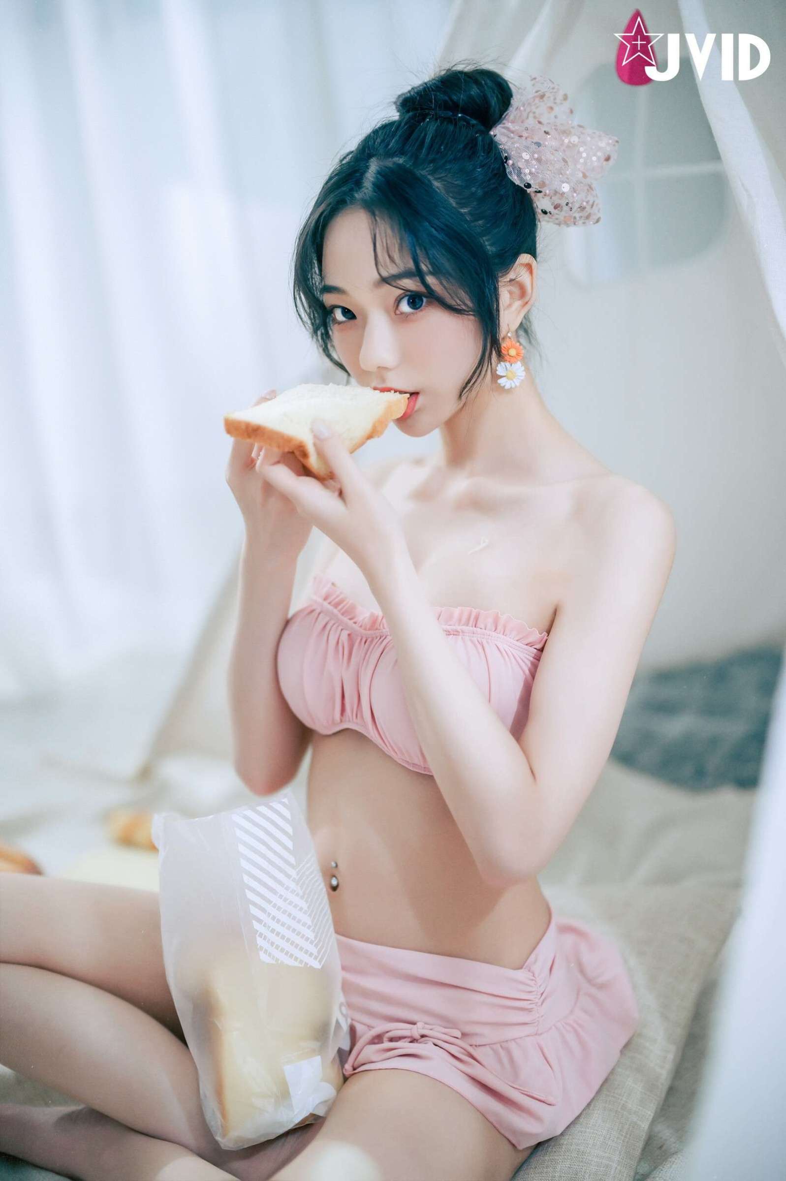 https://www.lss77.com/wp-content/uploads/2023/09/1695105848-06409663226af2f-1597x2400.jpg