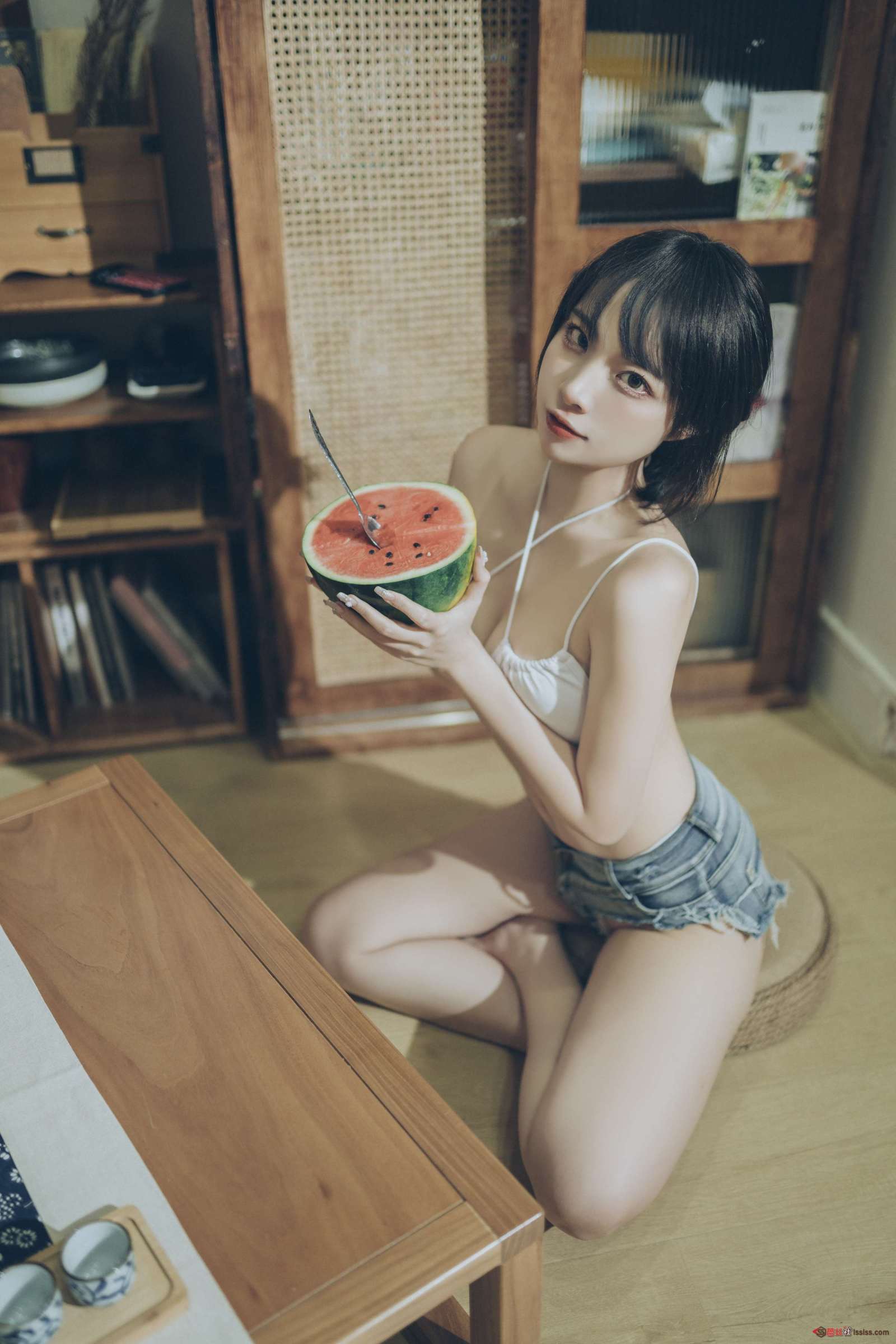 https://www.lss77.com/wp-content/uploads/2023/09/1695188738-ce08becc73195df-1600x2400.jpg