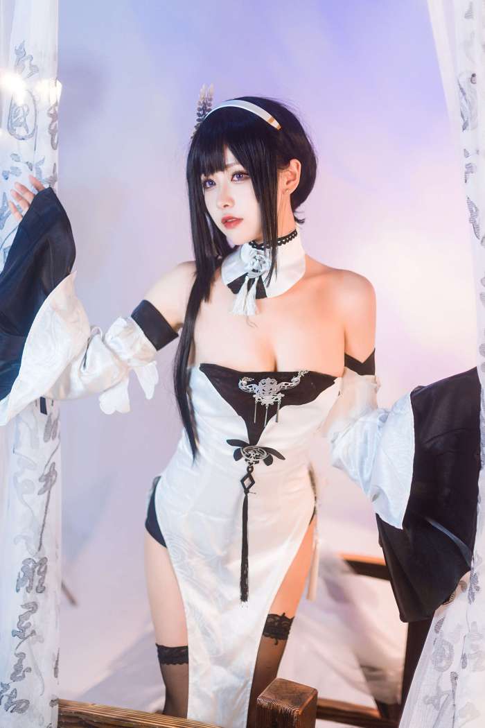 Momoko葵葵 – 碧蓝航线镇海 奇奢花苑 [25P53MB]