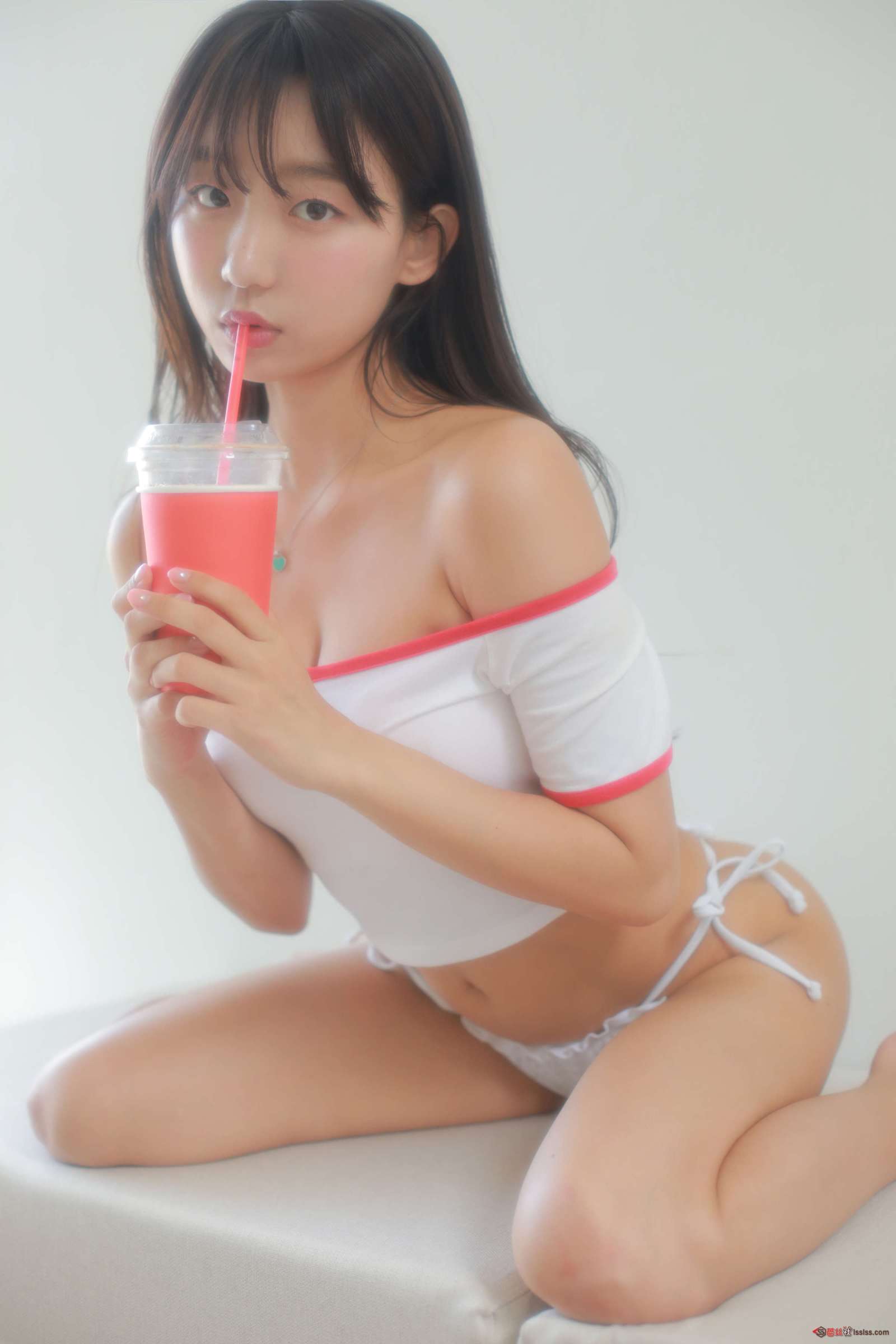 https://www.lss77.com/wp-content/uploads/2023/09/1695387221-2b44928ae11fb93-1600x2400.jpg