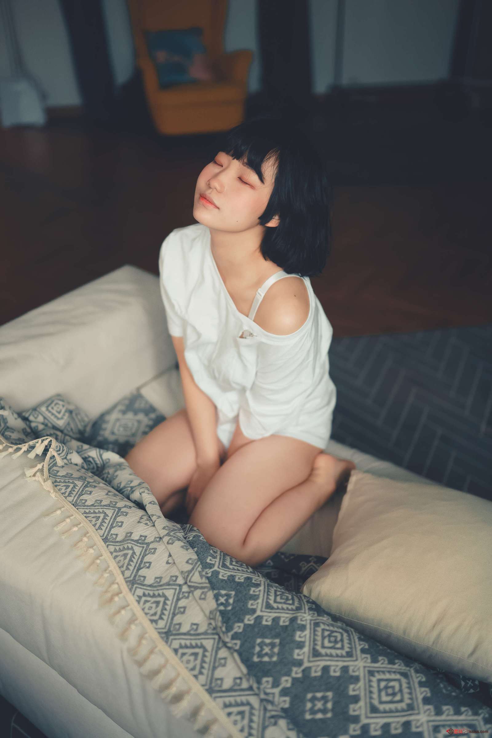 https://www.lss77.com/wp-content/uploads/2023/09/1695469029-d2490f048dc3b77-1600x2400.jpg