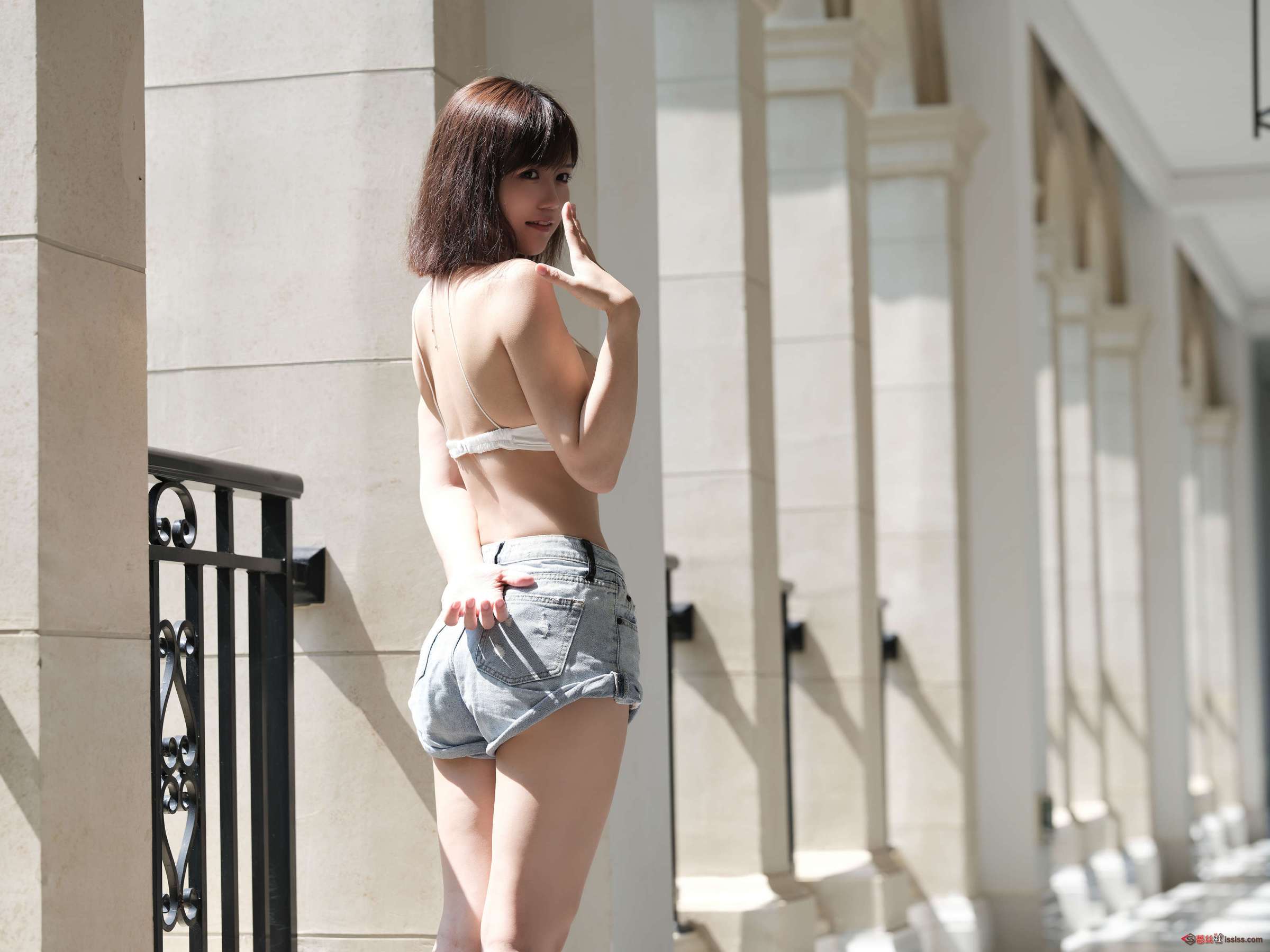 https://www.lss77.com/wp-content/uploads/2023/09/1695469285-f803dfeb3583d50-2400x1800.jpg