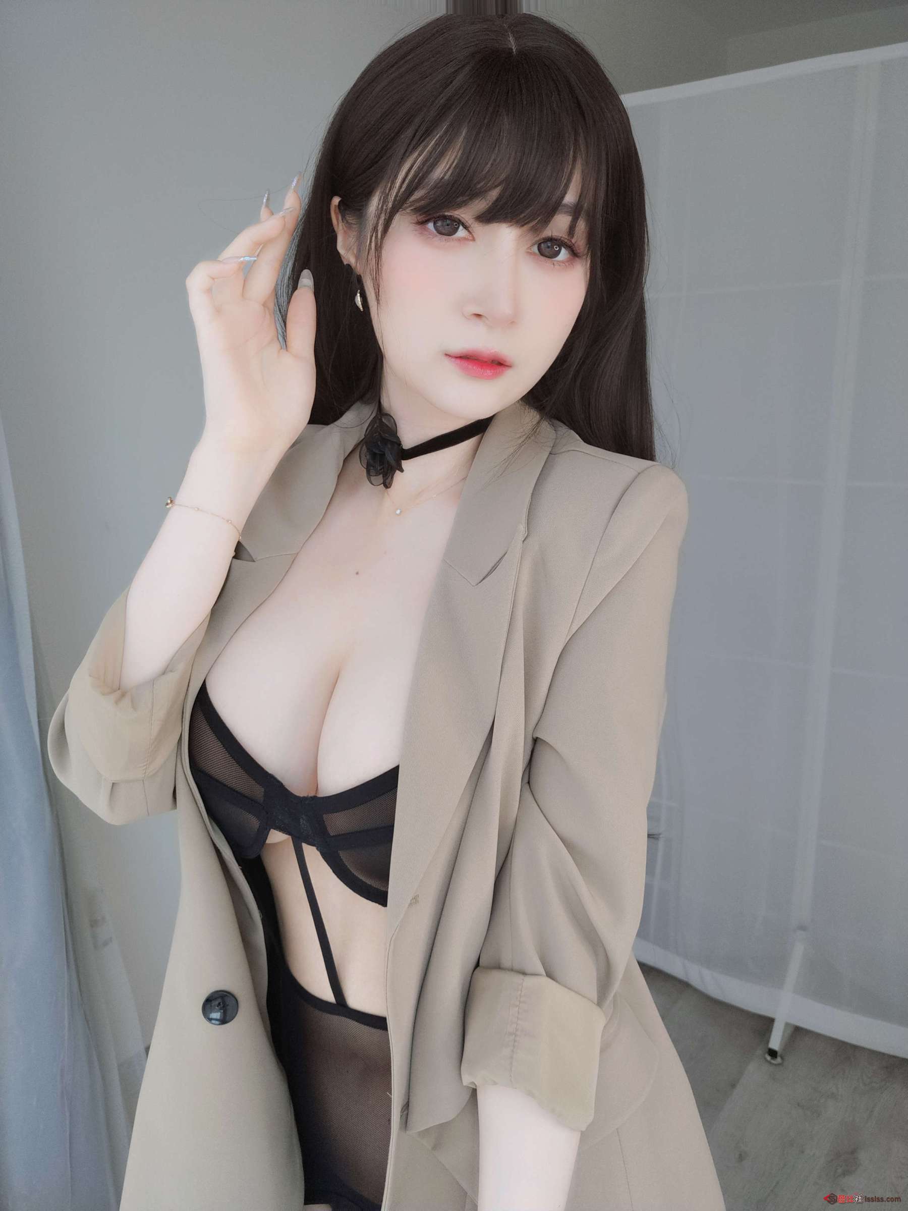 https://www.lss77.com/wp-content/uploads/2023/09/1695812736-a3458cbbcc333c5-1800x2400.jpg