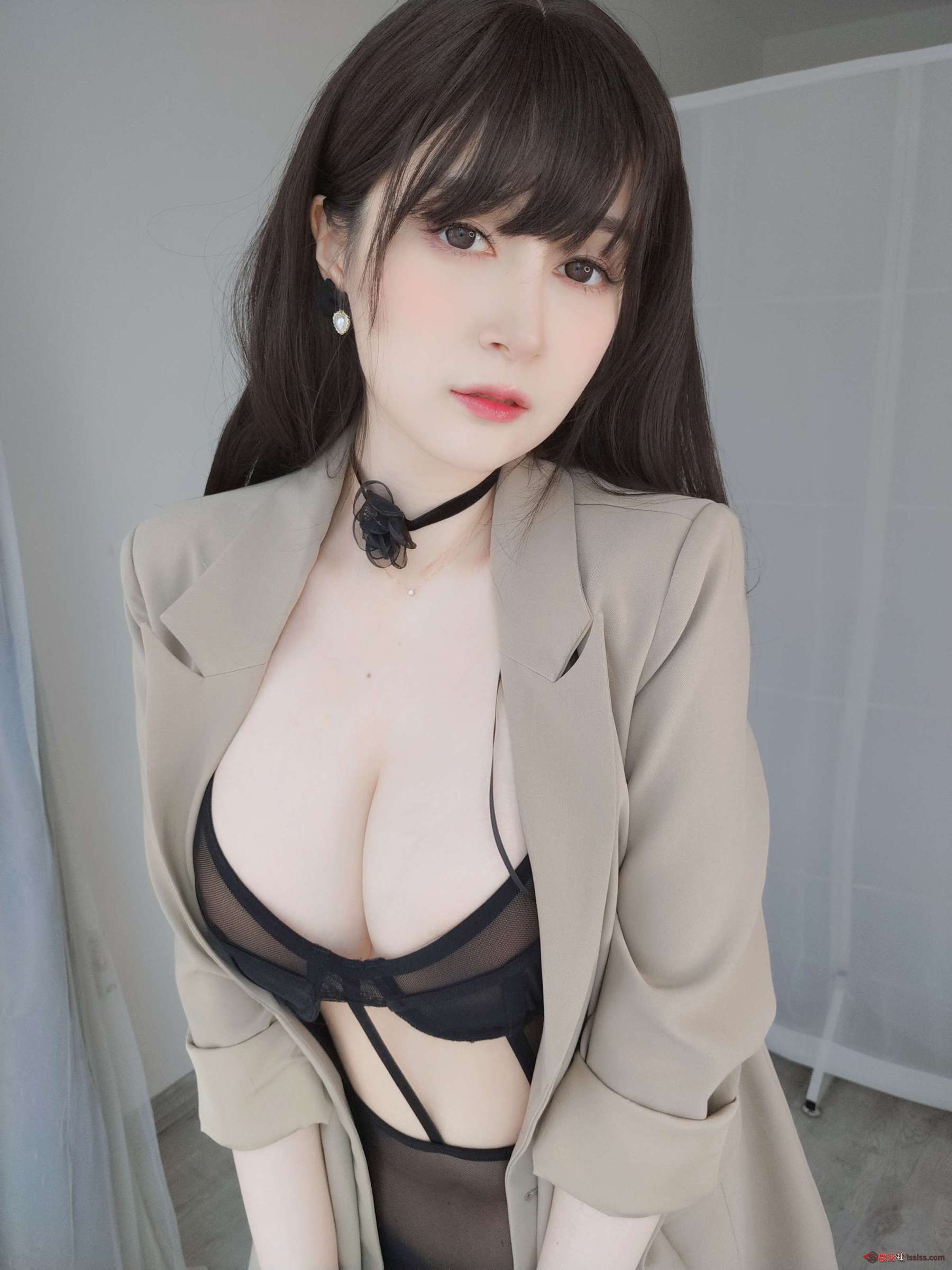 https://www.lss77.com/wp-content/uploads/2023/09/1695812760-5759d9ff2a54eea-1800x2400.jpg