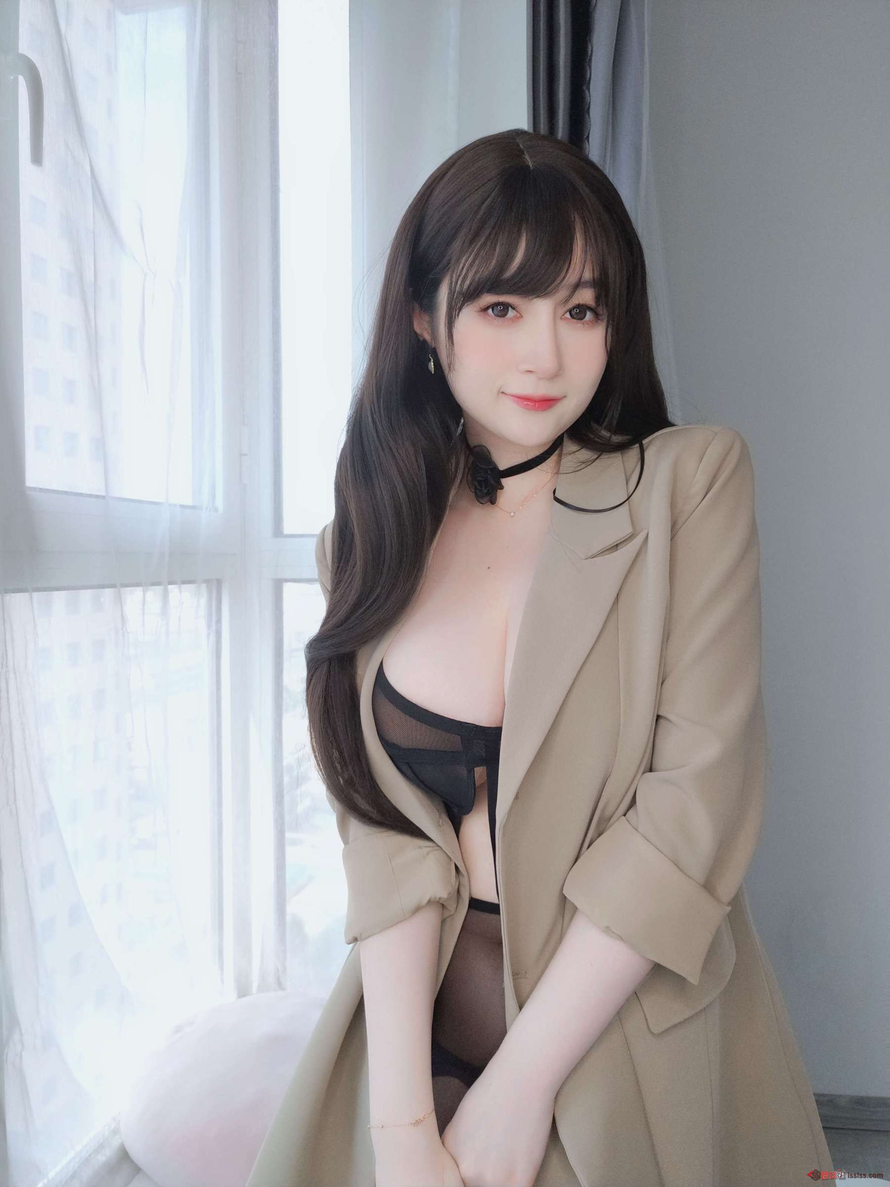 https://www.lss77.com/wp-content/uploads/2023/09/1695812921-31b7b72368bd13d-1800x2400.jpg