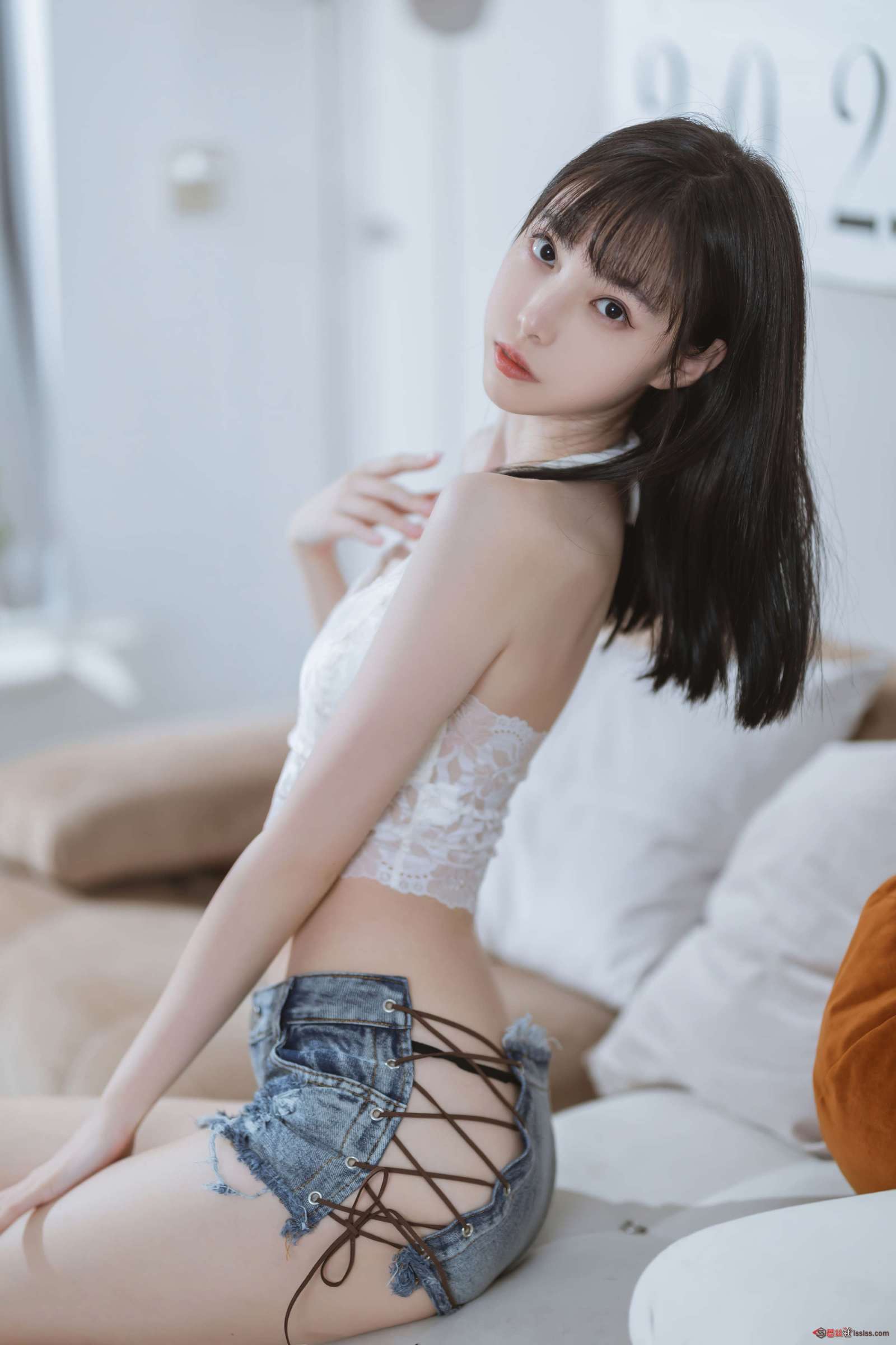 https://www.lss77.com/wp-content/uploads/2023/10/1696128885-defd40204344c96-1600x2400.jpg