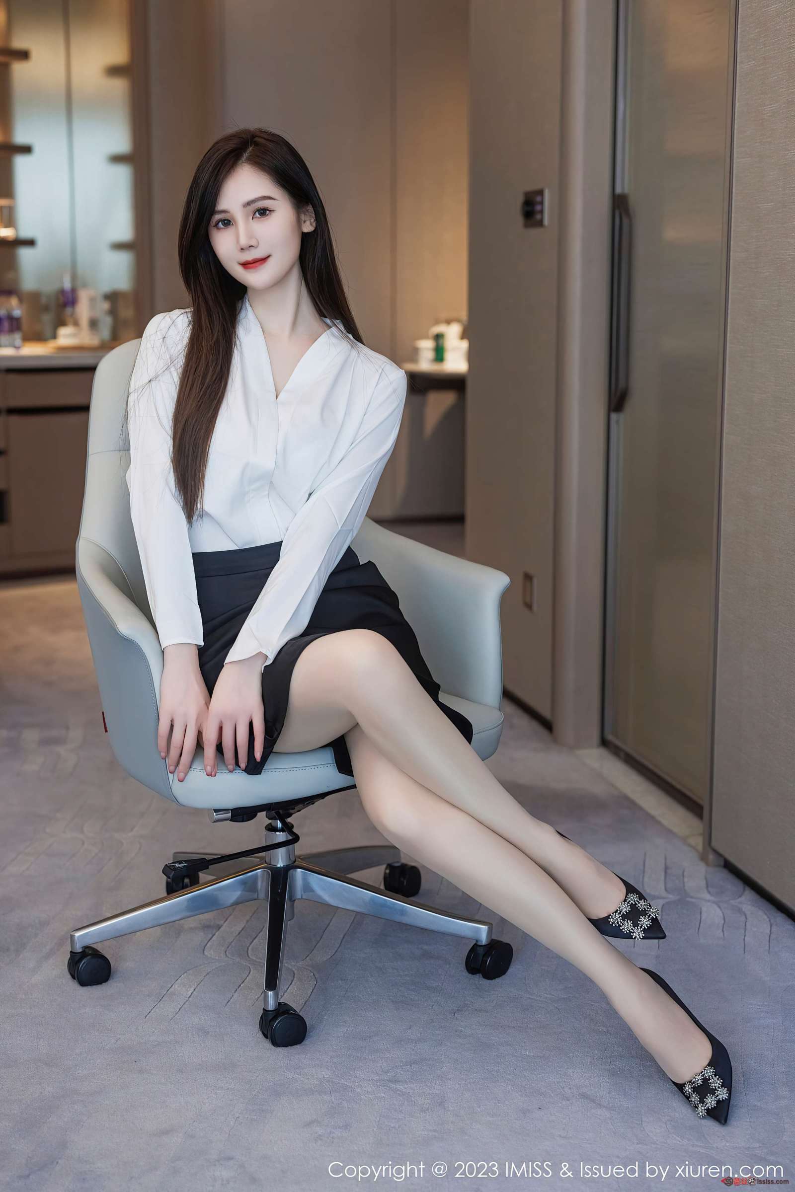 https://www.lss77.com/wp-content/uploads/2023/10/1696356957-29150bb2319c182-1600x2400.jpg