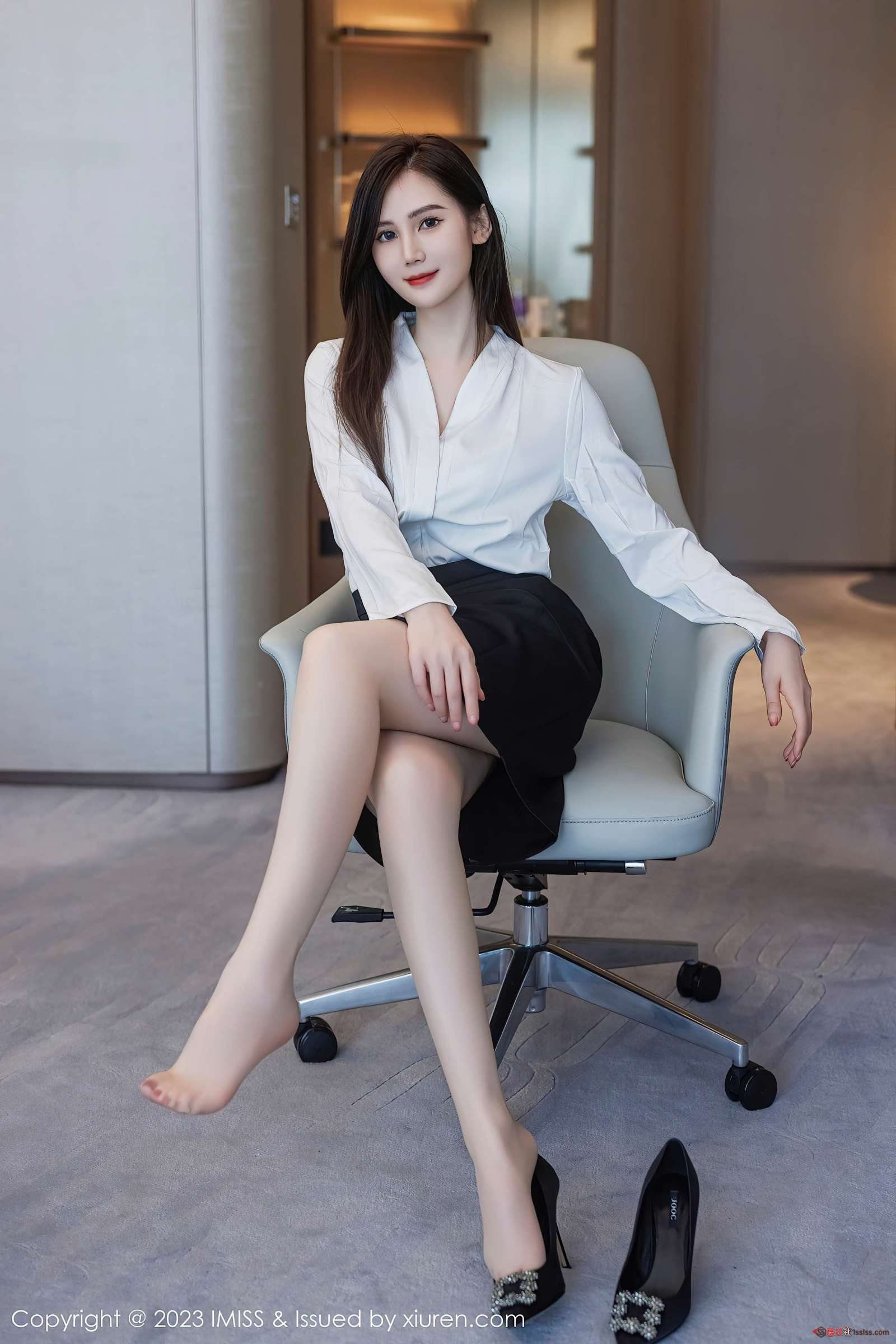 https://www.lss77.com/wp-content/uploads/2023/10/1696356992-b6fb522815d06fe-1600x2400.jpg