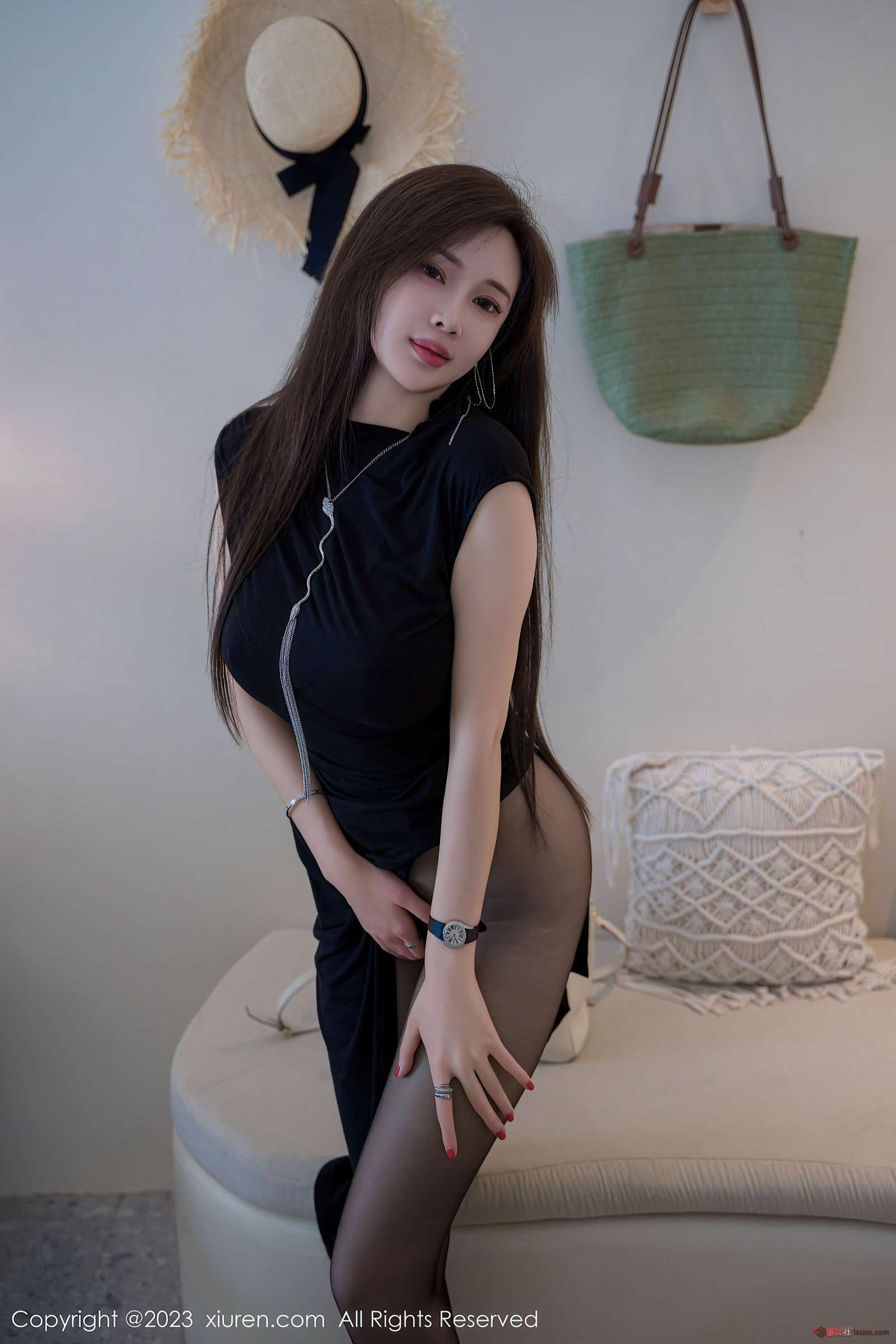 https://www.lss77.com/wp-content/uploads/2023/10/1696676447-0780f11aa0422b8-1600x2400.jpg