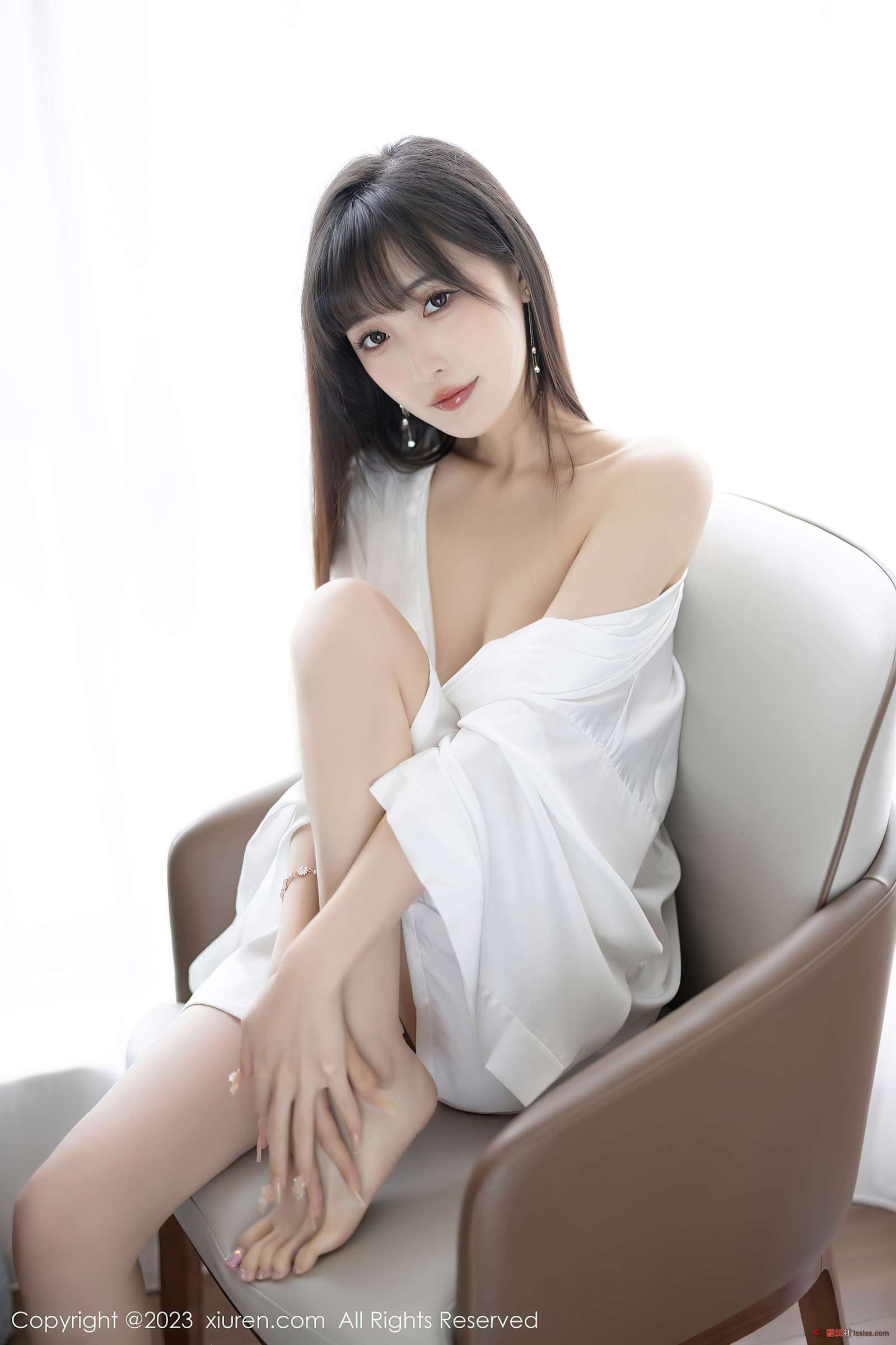 https://www.lss77.com/wp-content/uploads/2023/10/1696952422-c2e38e55597ae43-1600x2400.jpg