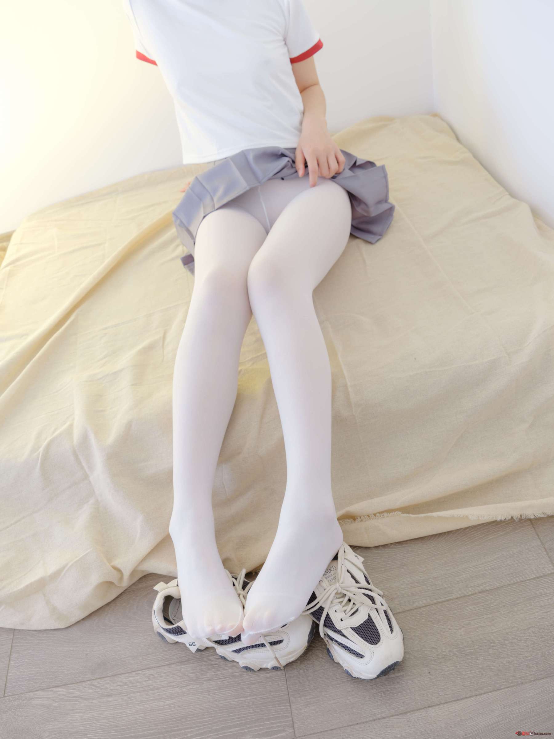 https://www.lss77.com/wp-content/uploads/2023/10/1697109131-568628e0d993b19-1800x2400.jpg