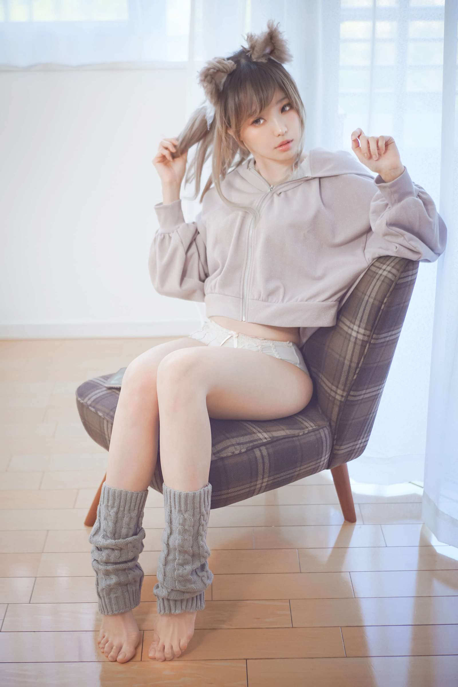 https://www.lss77.com/wp-content/uploads/2023/10/1697109971-2b44928ae11fb93-1600x2400.jpg