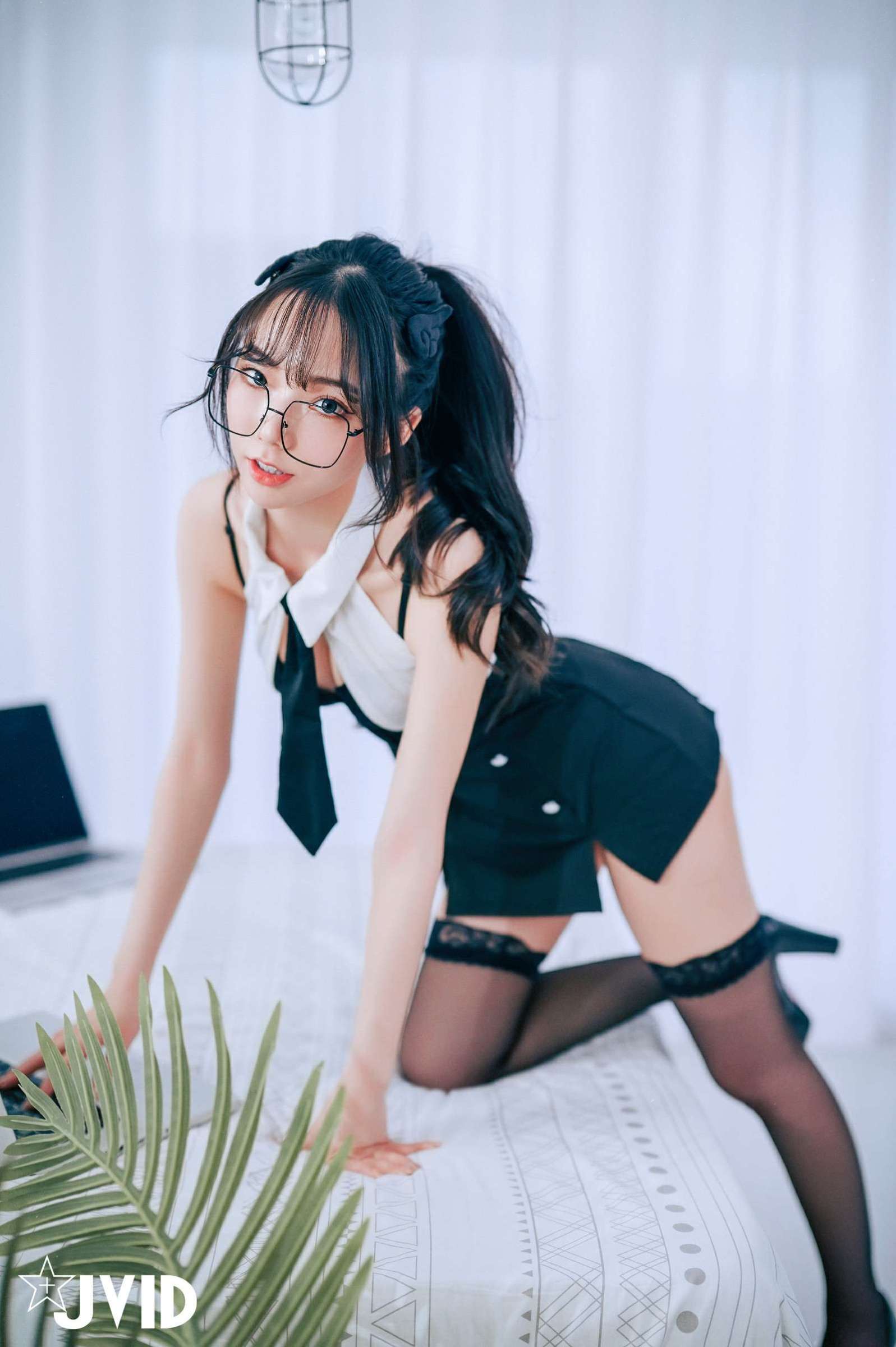 https://www.lss77.com/wp-content/uploads/2023/10/1697475517-842f3298f90f01f-1597x2400.jpg