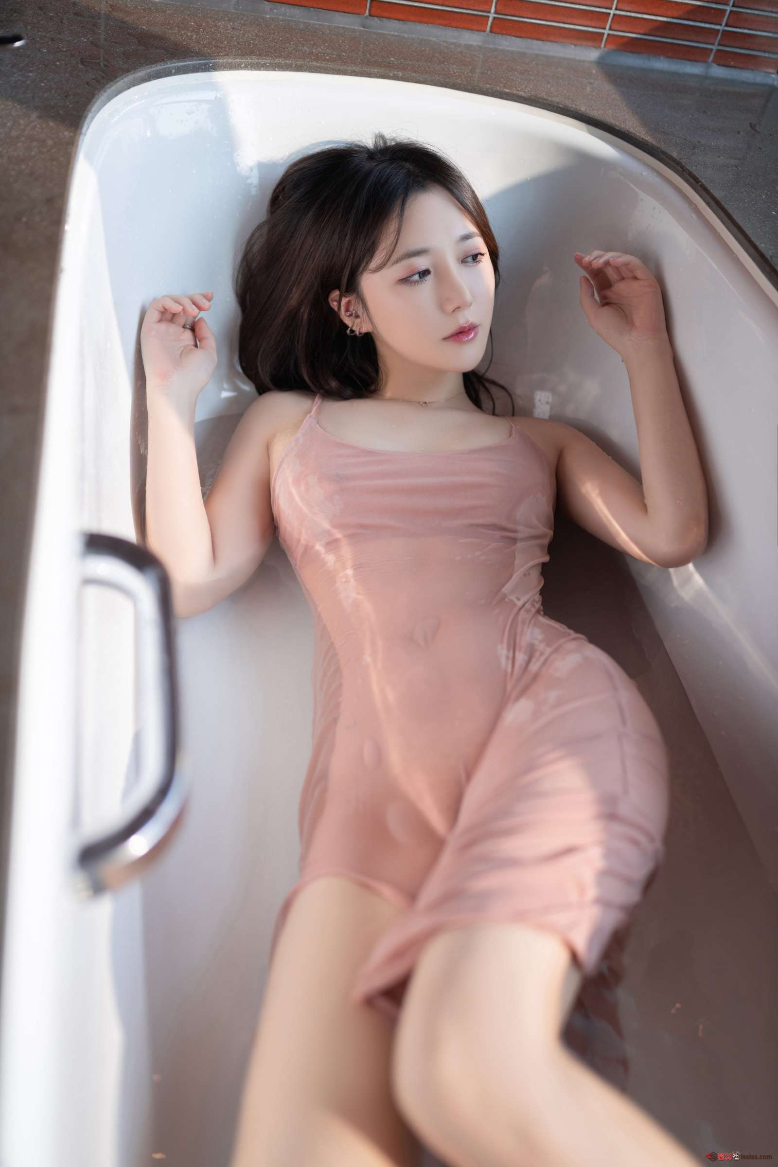 https://www.lss77.com/wp-content/uploads/2023/10/1697476059-f899139df5e1059-1600x2400.jpg