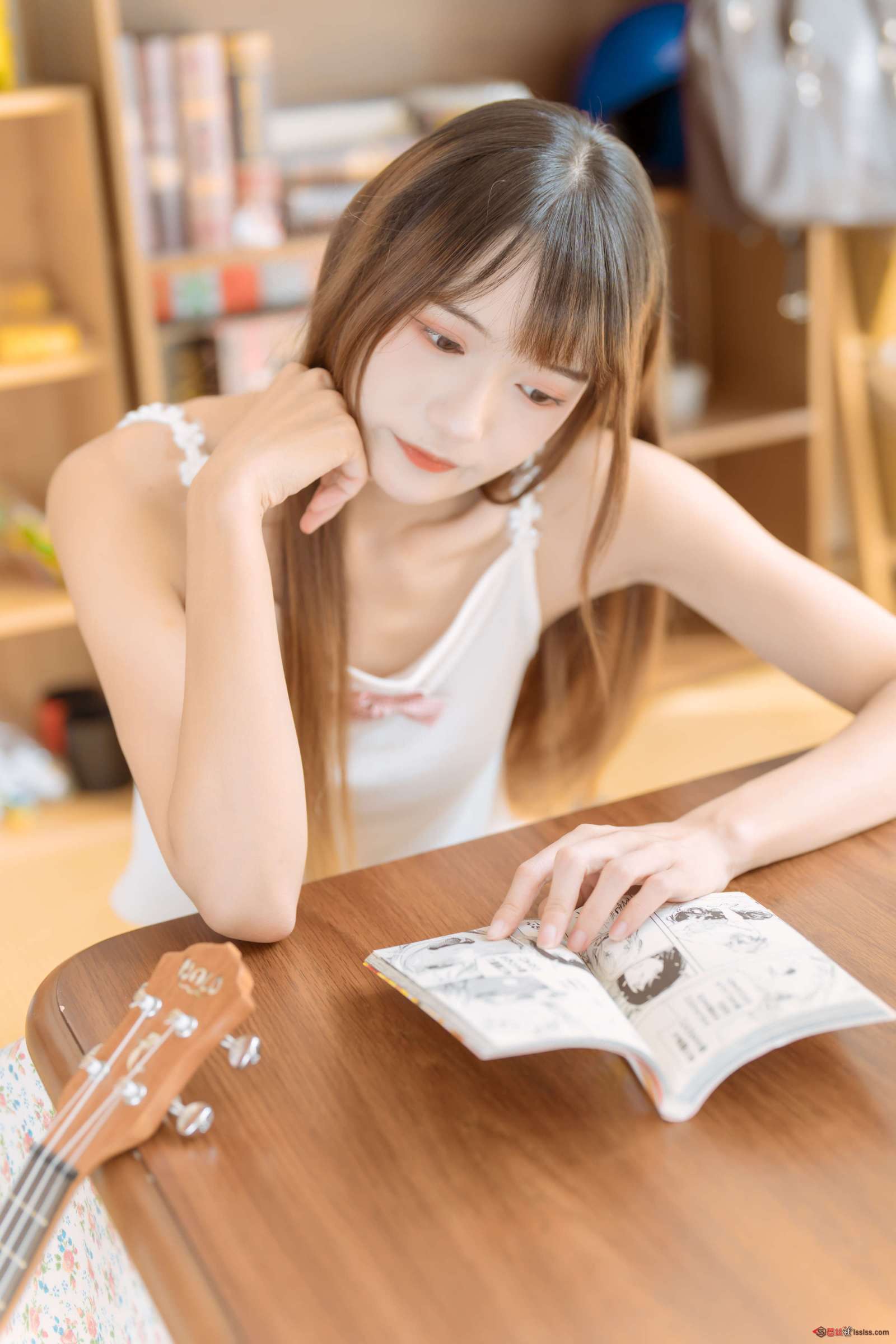 https://www.lss77.com/wp-content/uploads/2023/10/1697553840-c4de9fe96832a87-1600x2400.jpg