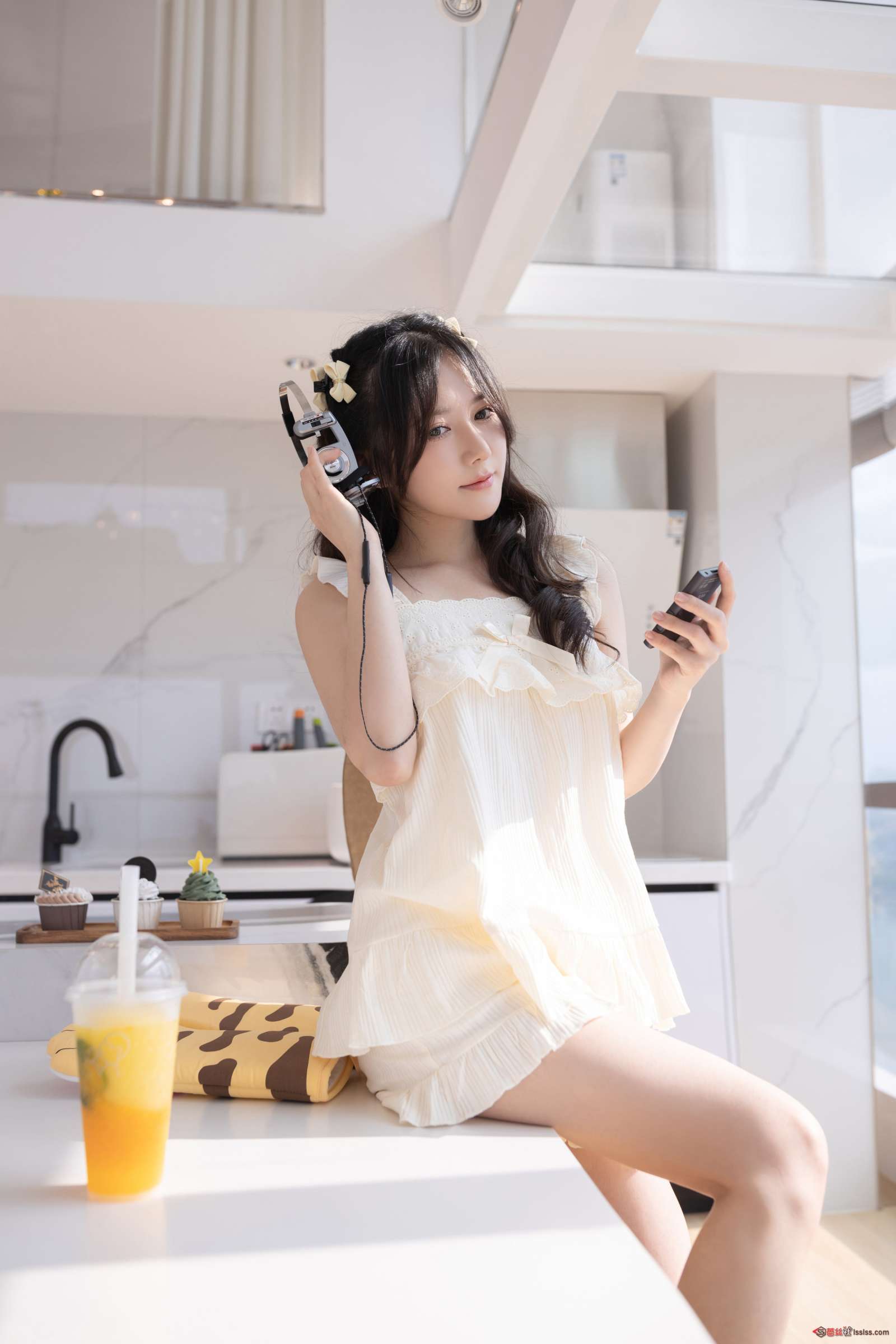 https://www.lss77.com/wp-content/uploads/2023/10/1697733378-47d1e990583c9c6-1600x2400.jpg