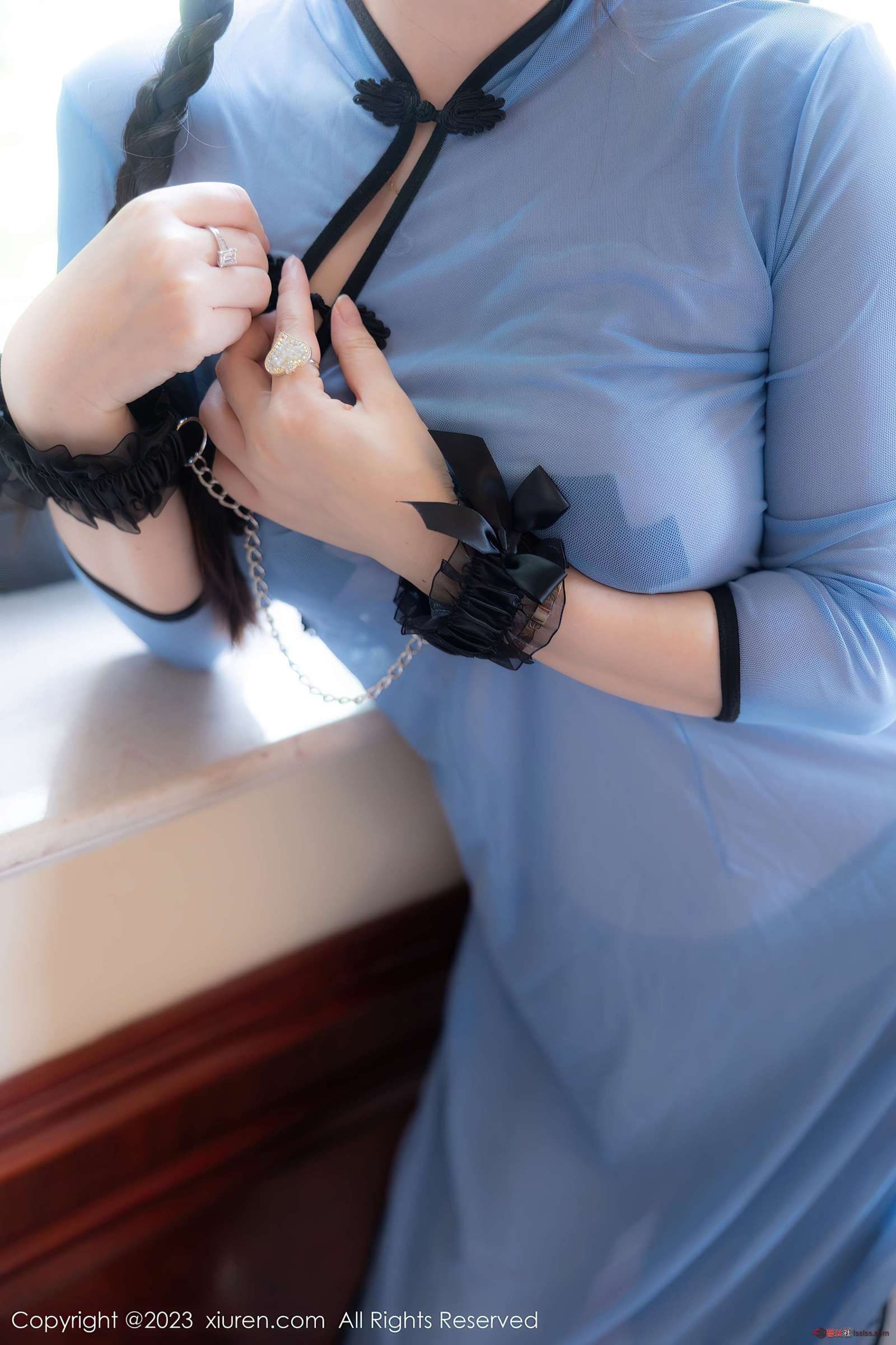 https://www.lss77.com/wp-content/uploads/2023/10/1697812974-926abae84a4bd33-1600x2400.jpg