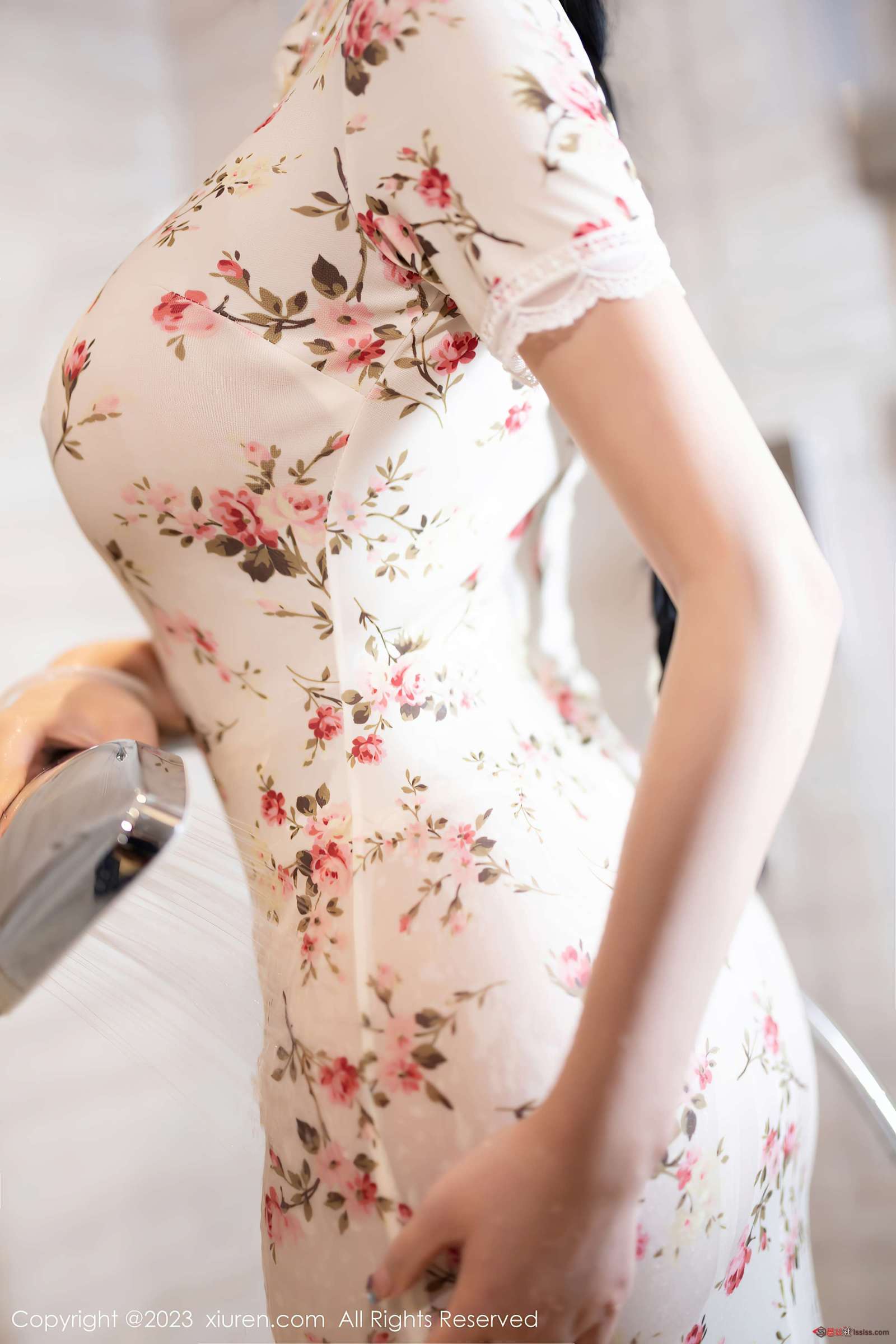 https://www.lss77.com/wp-content/uploads/2023/10/1697905723-158939b55b7981a-1600x2400.jpg