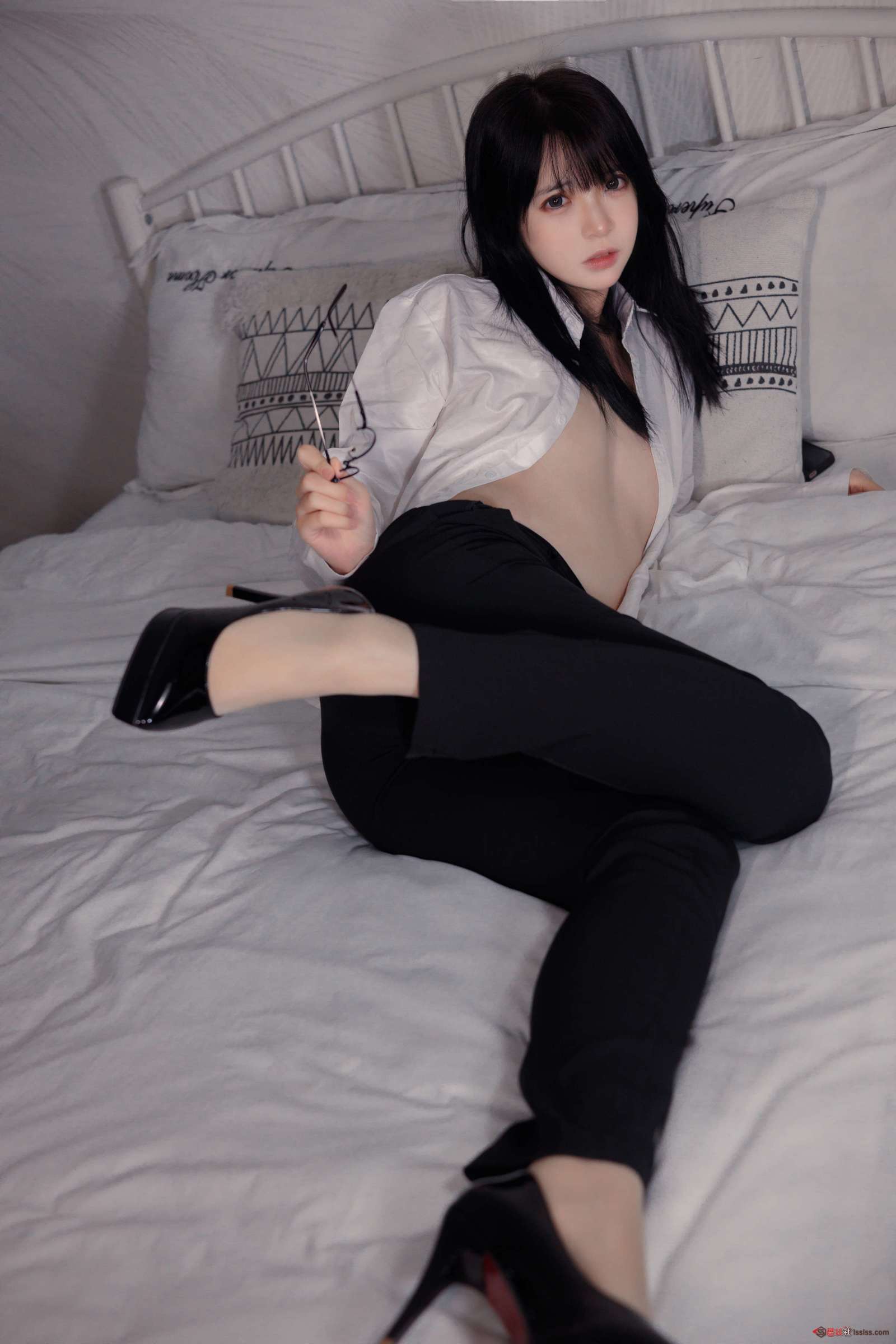 https://www.lss77.com/wp-content/uploads/2023/10/1697988956-e45ee7ce7e88149-1600x2400.jpg
