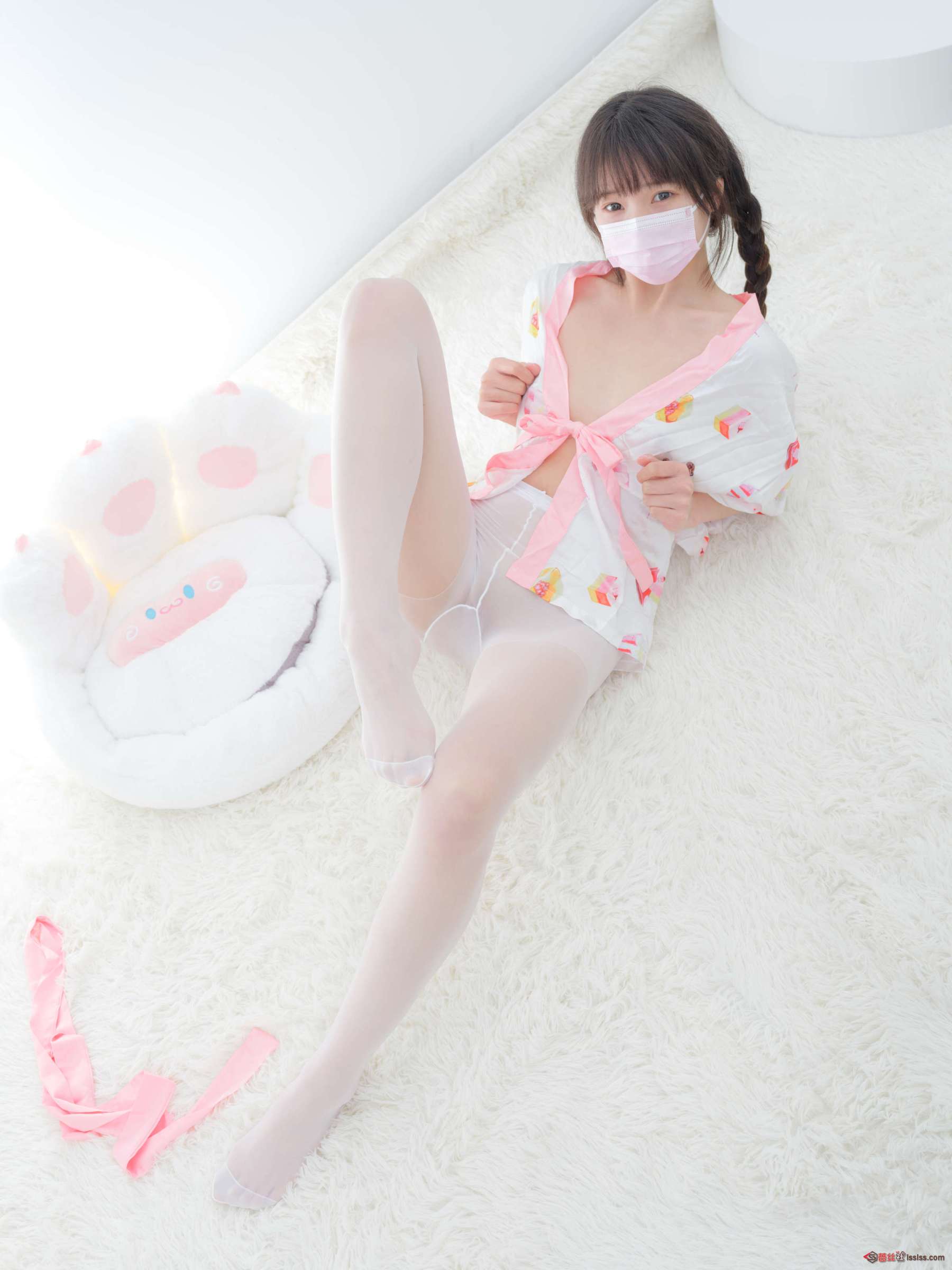 https://www.lss77.com/wp-content/uploads/2023/10/1698141483-a3458cbbcc333c5-1800x2400.jpg