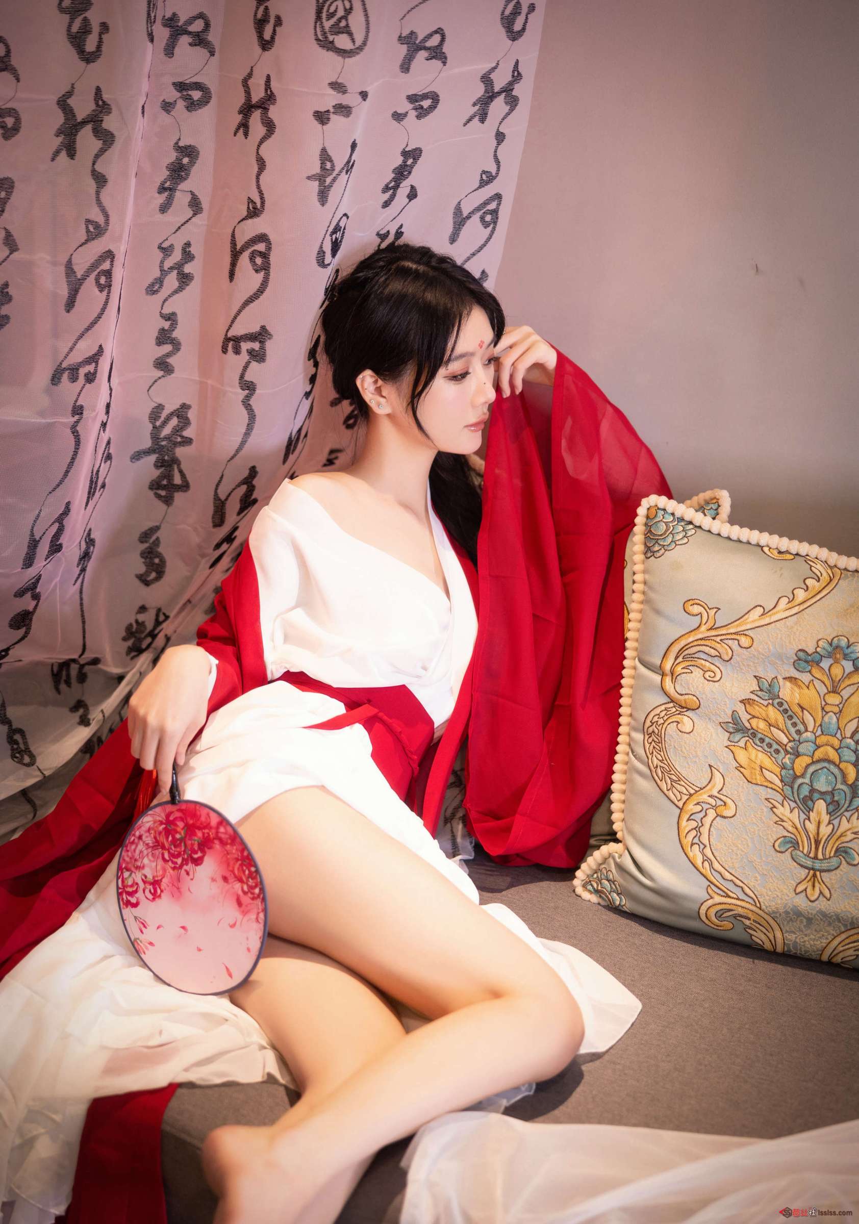 https://www.lss77.com/wp-content/uploads/2023/10/1698318762-29150bb2319c182-1684x2400.jpg